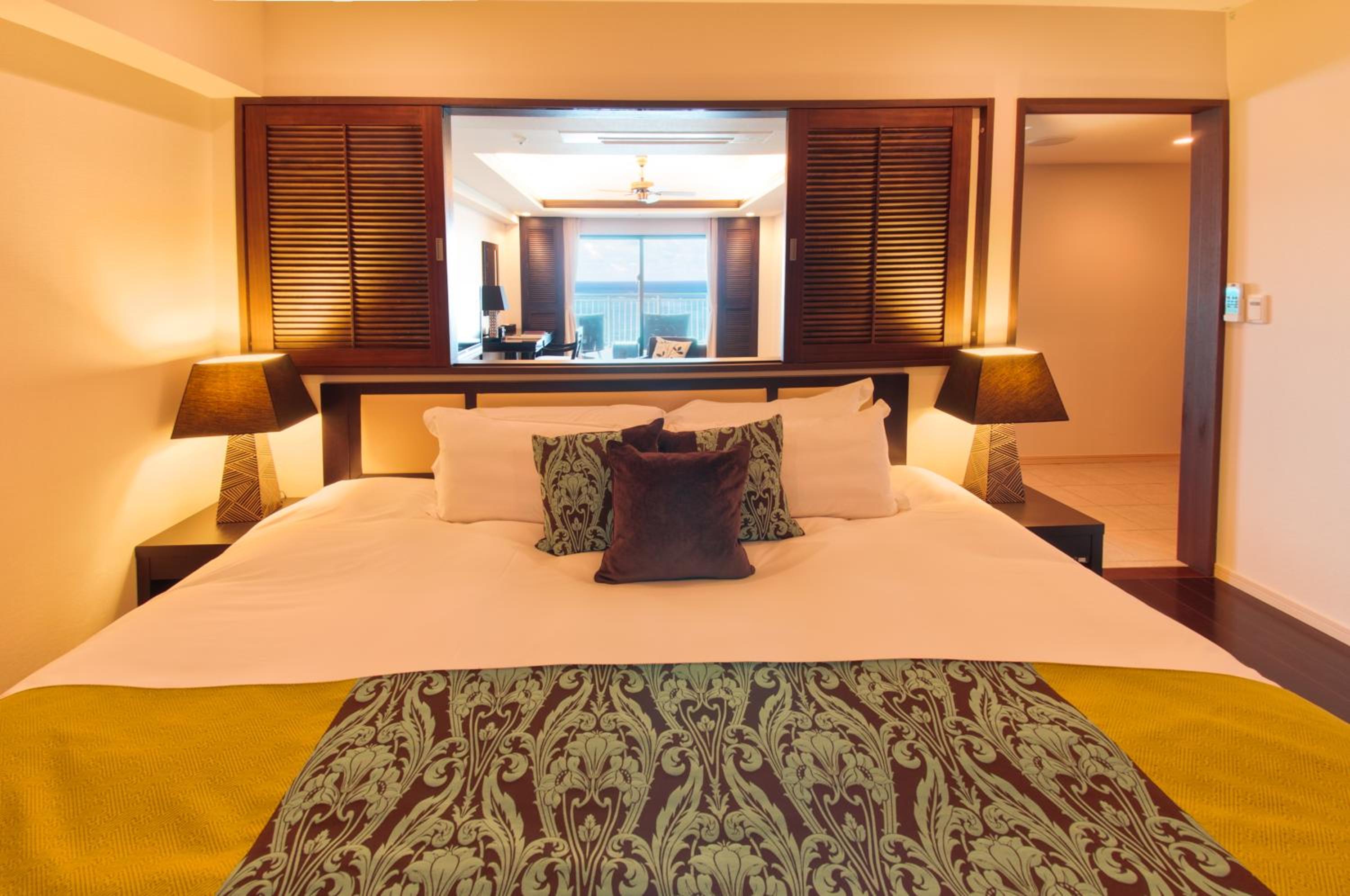 Suite with Sea View in Hotel Bldg - Photo 12