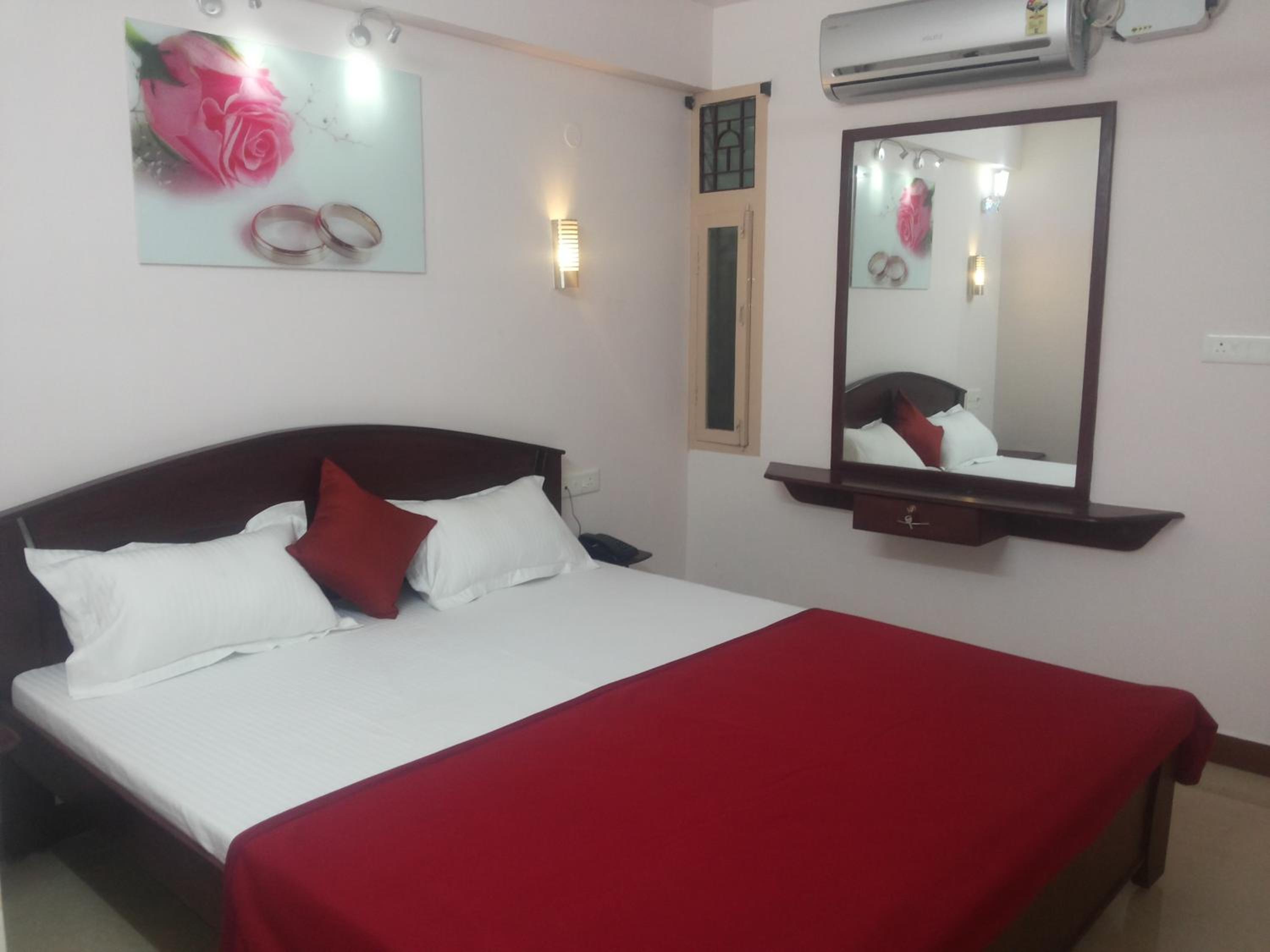 Standard Double Room - Photo 1