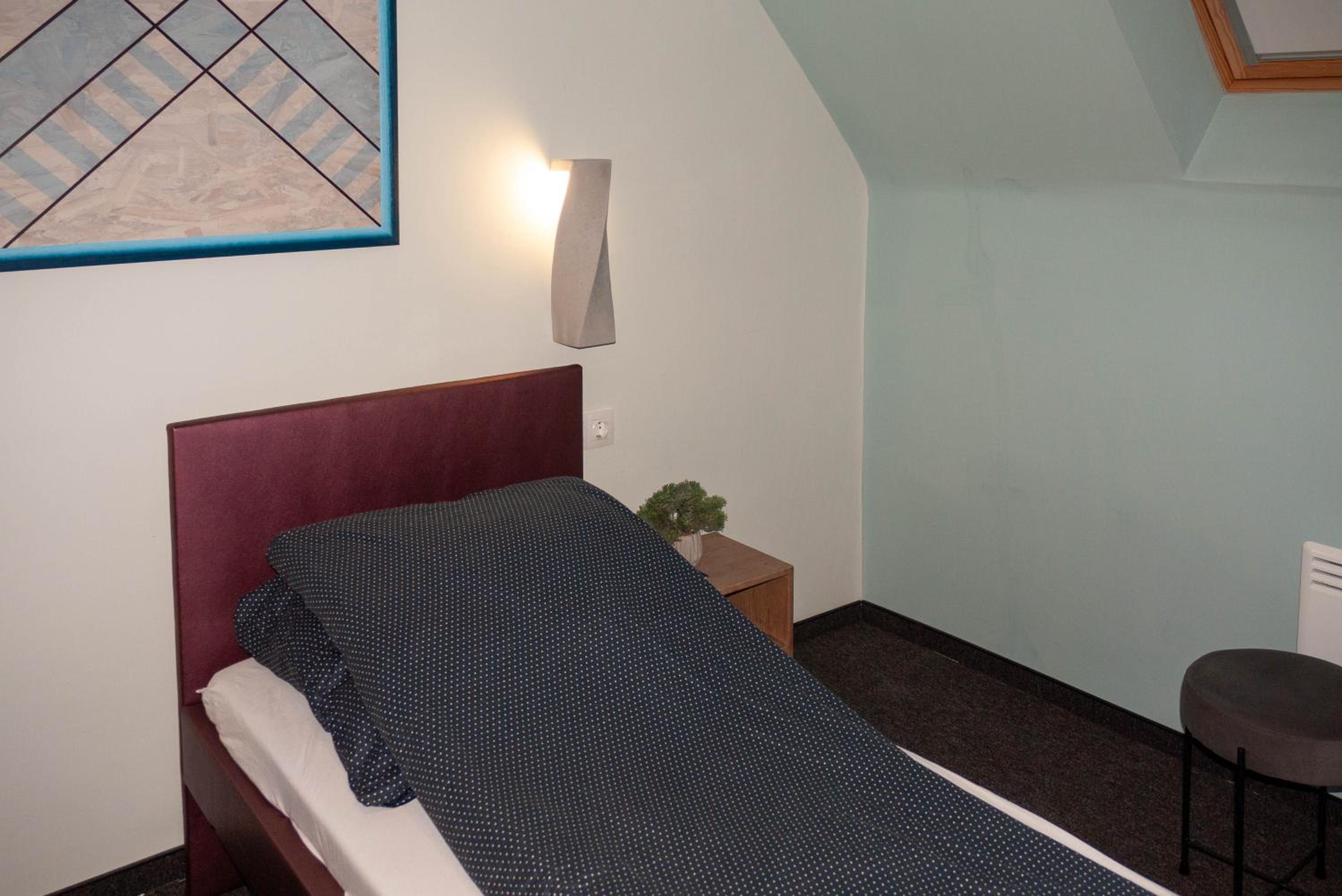 Deluxe Double or Twin Room - Photo 3
