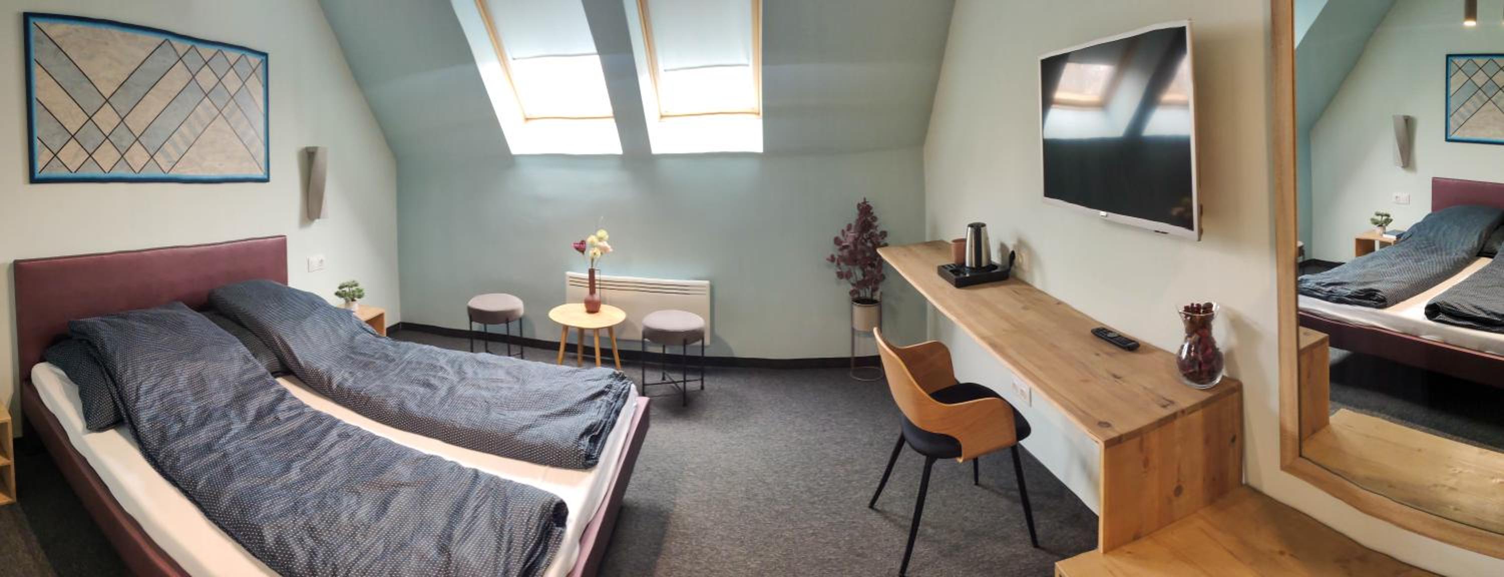 Deluxe Double Room with Extra Bed
