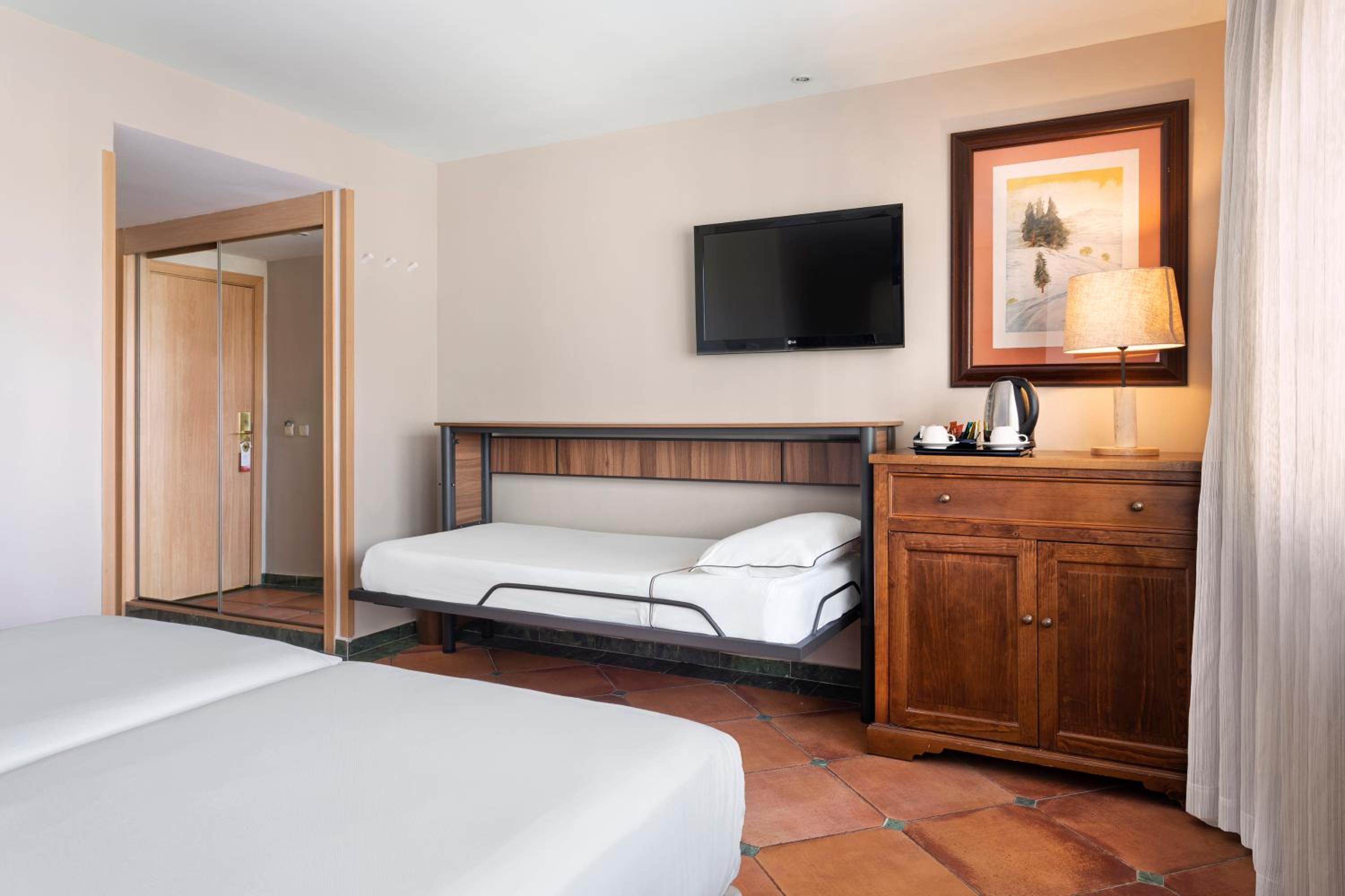 Triple Room photo 2
