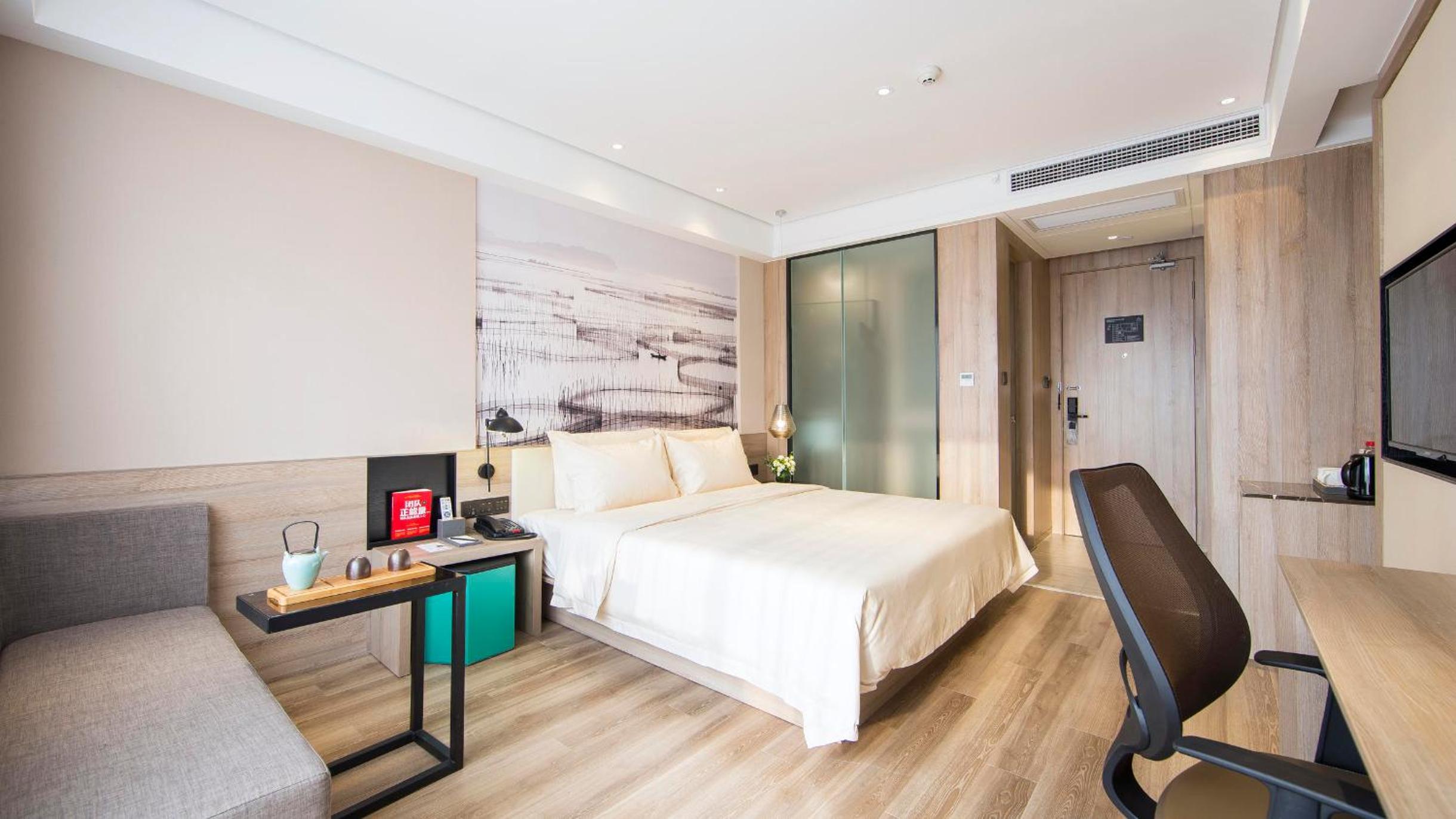 Jimu Double Room with Garden View