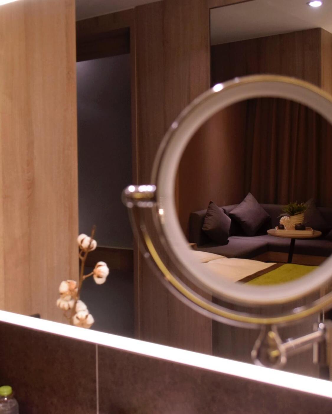 Elegant Double Room with Inner Window