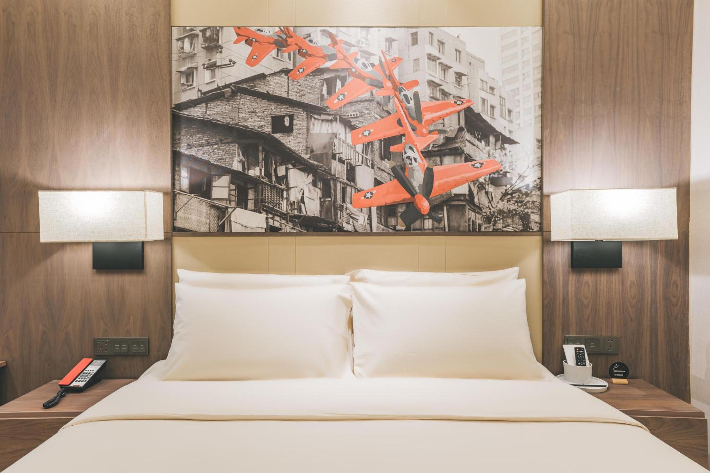 Elegant Double Room photo 1