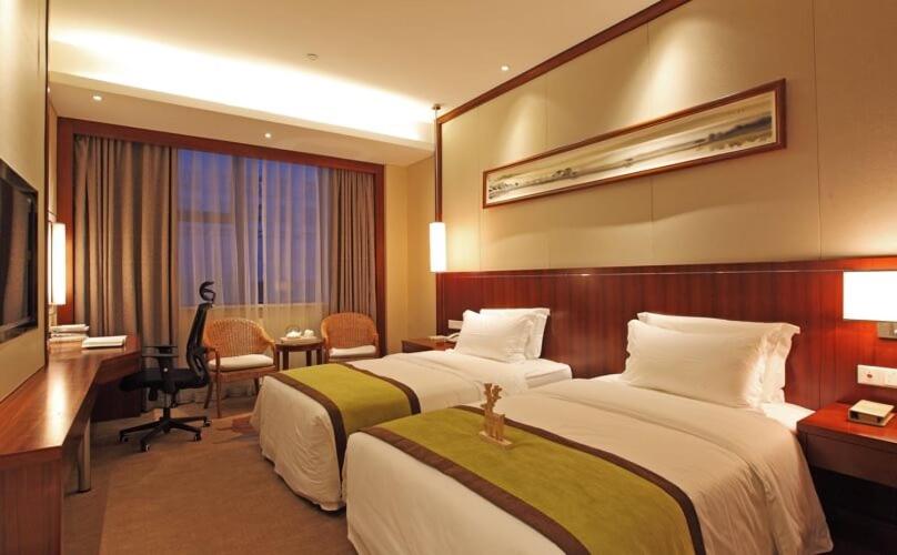 Superior Twin Room photo 2