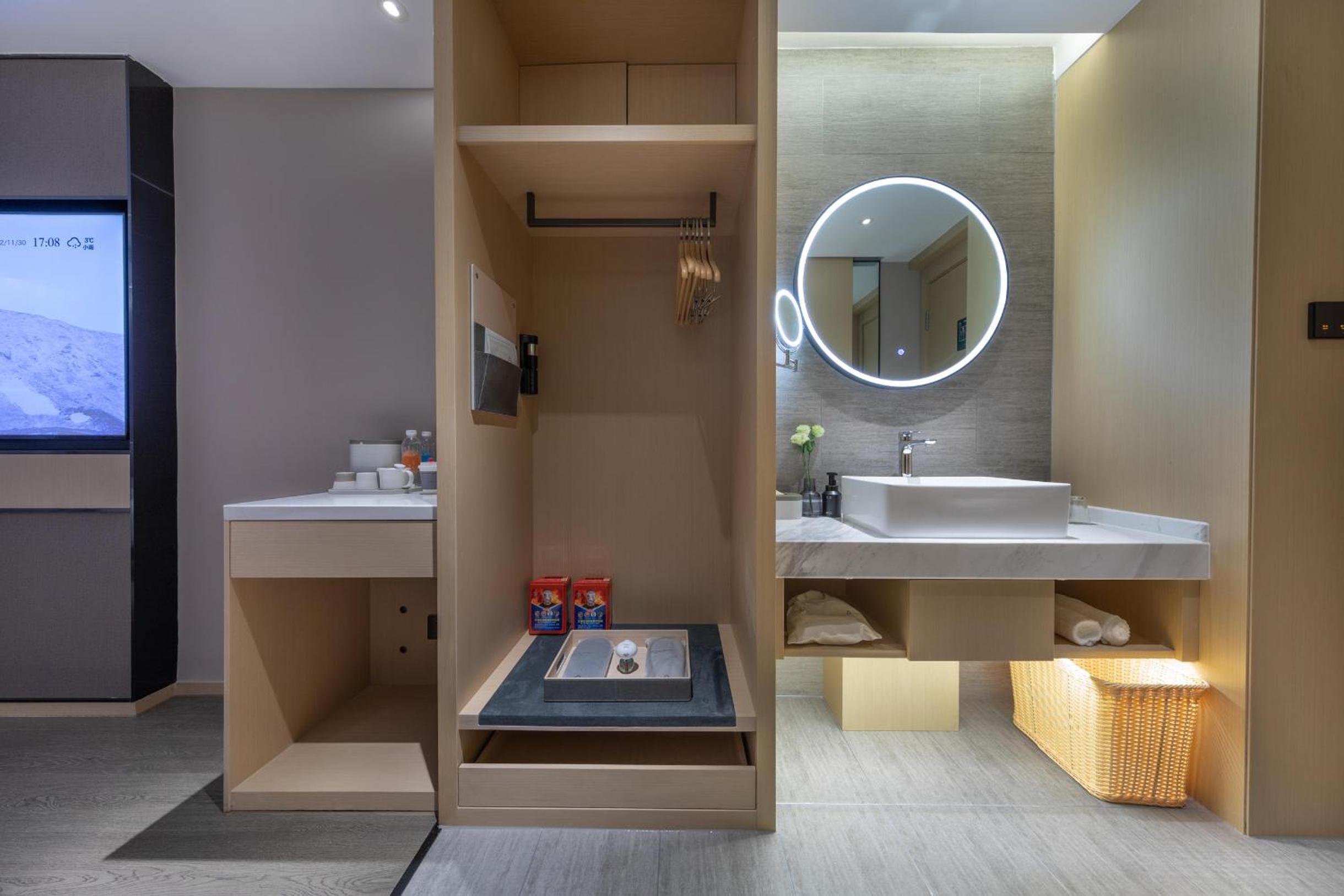 Superior Twin Room photo 3
