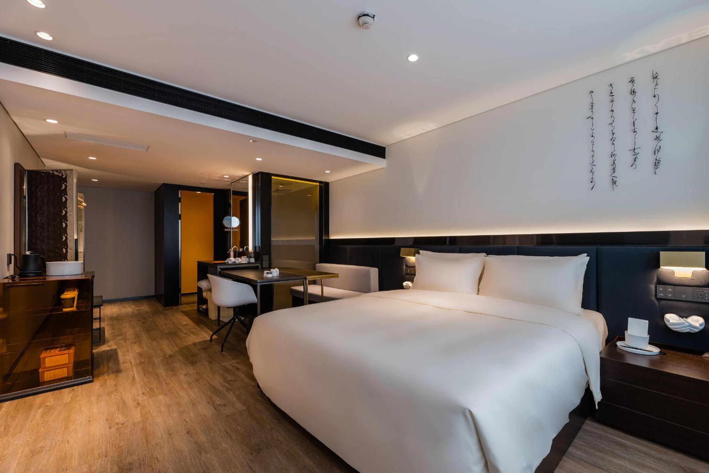 Jimu Double Room