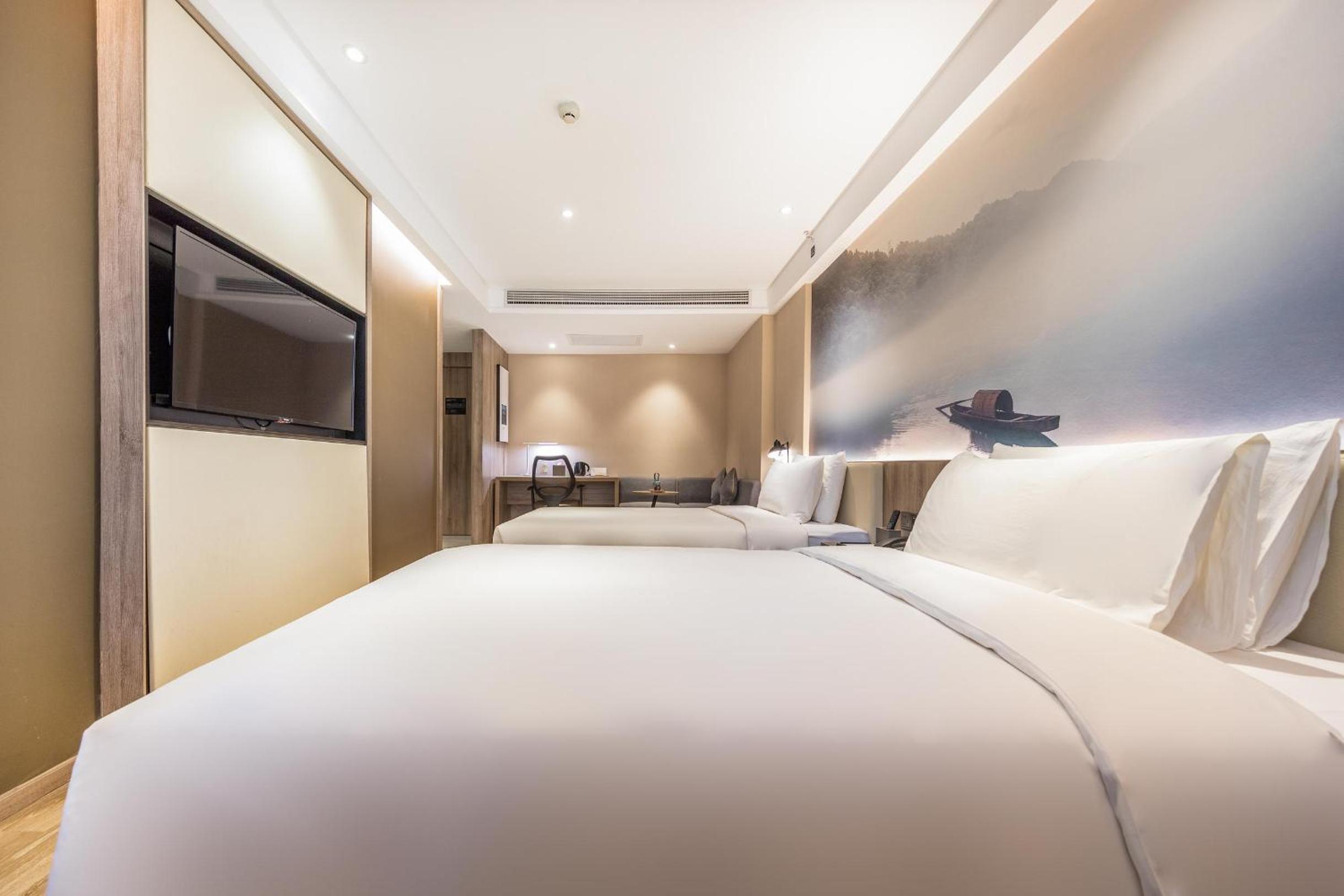 Superior Twin Room photo 2