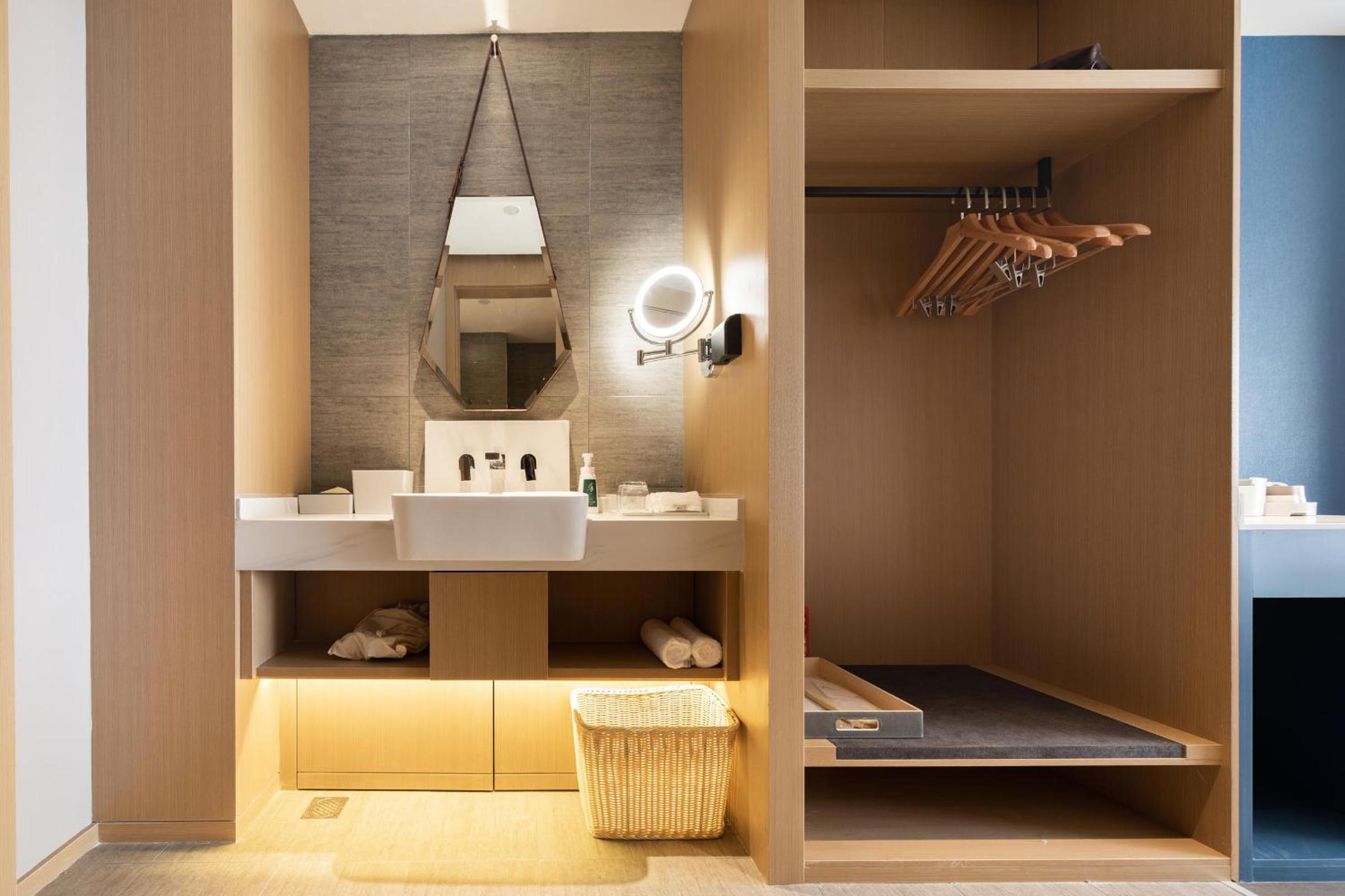 Superior Twin Room photo 2