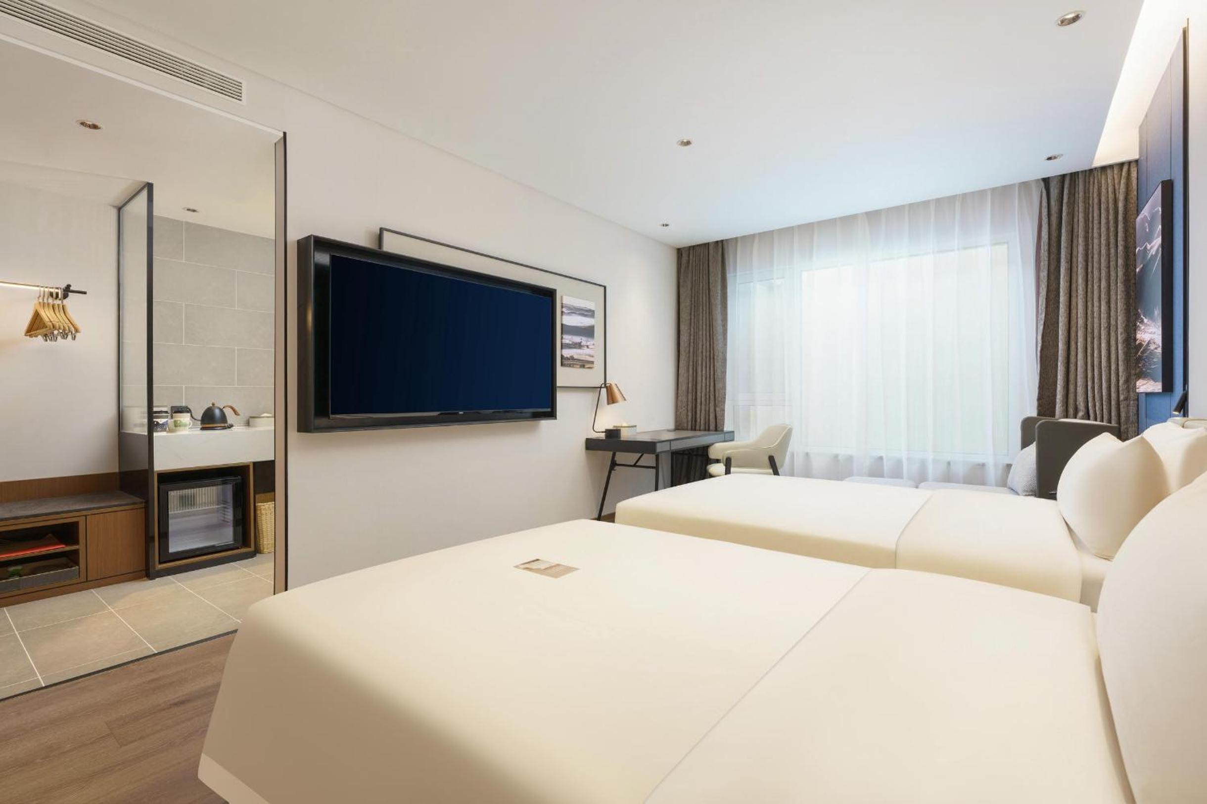 Superior Twin Room photo 2