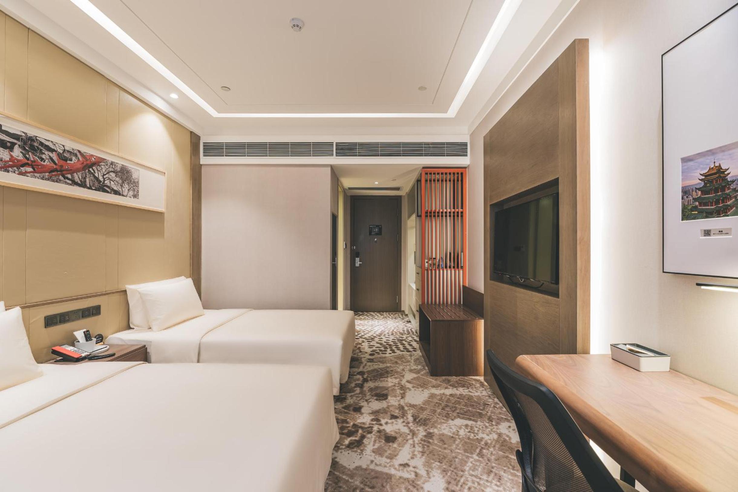 Superior Twin Room photo 2