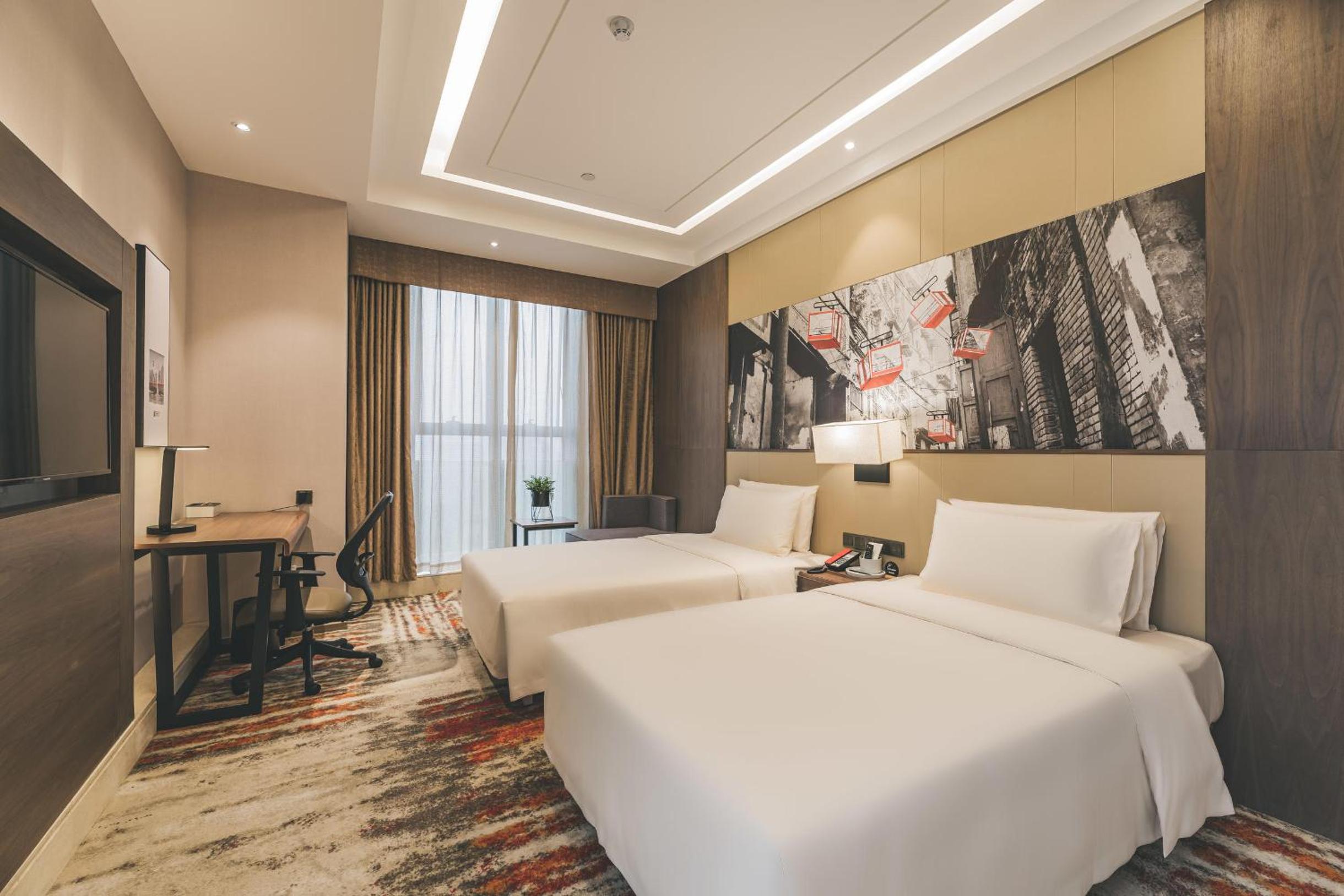 Deluxe Twin Room photo 2