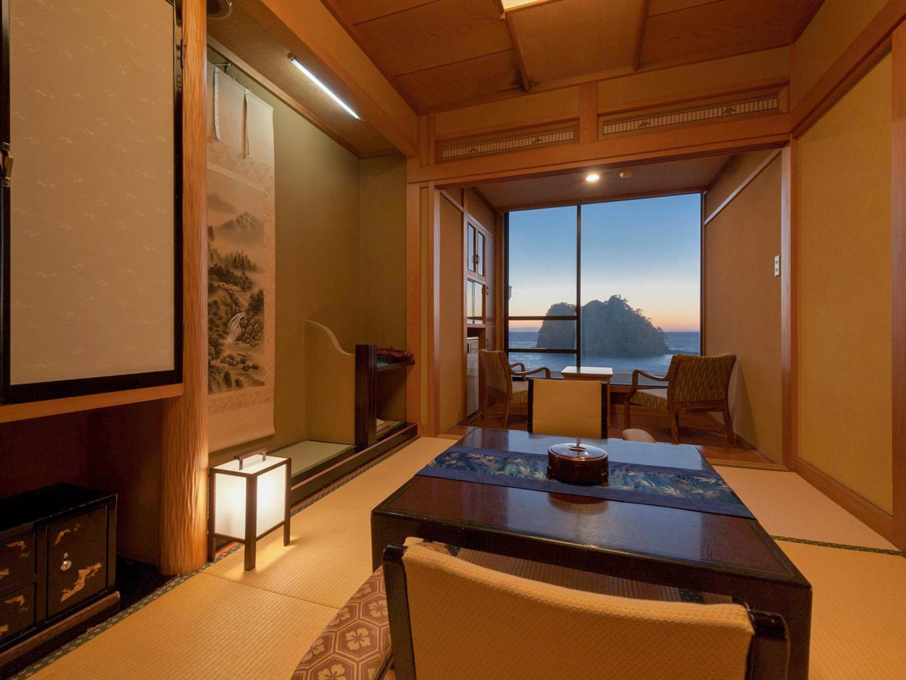 Japanese-Style Economy Room