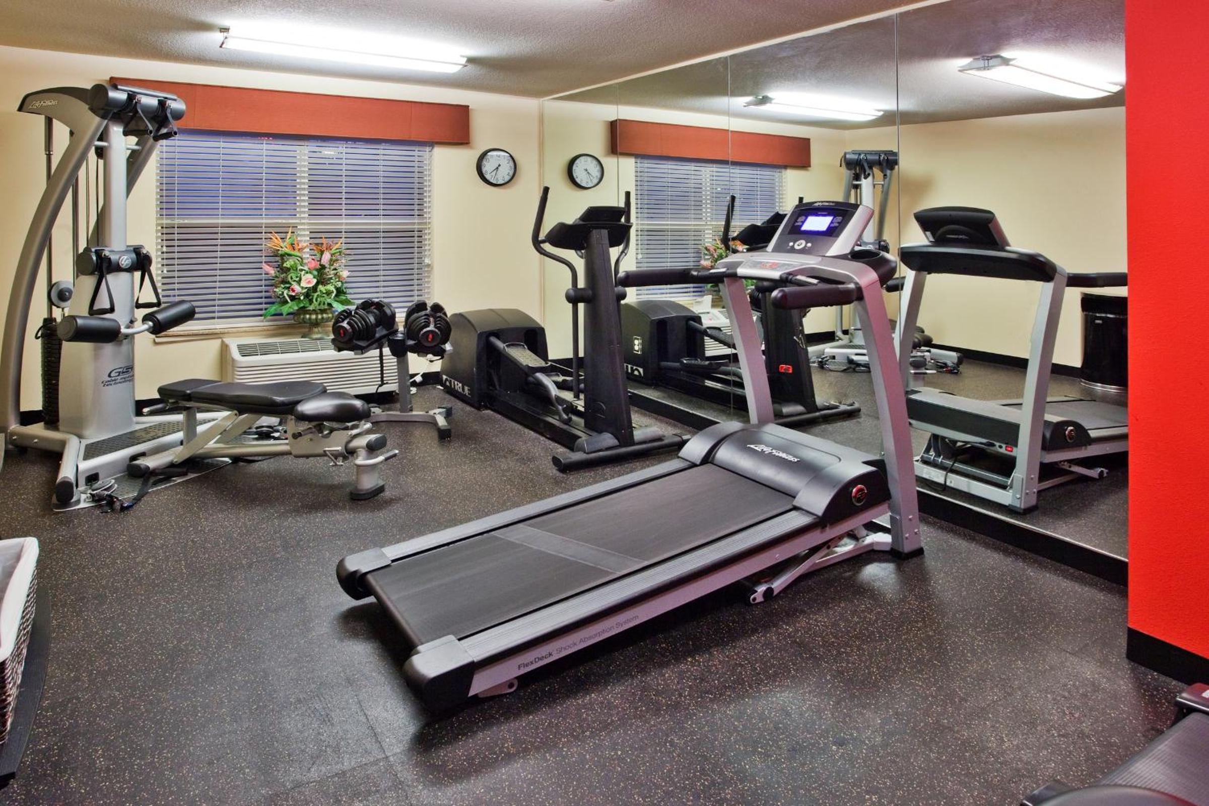 One-Bedroom King Suite - Disability Access/Non-Smoking - Photo 2