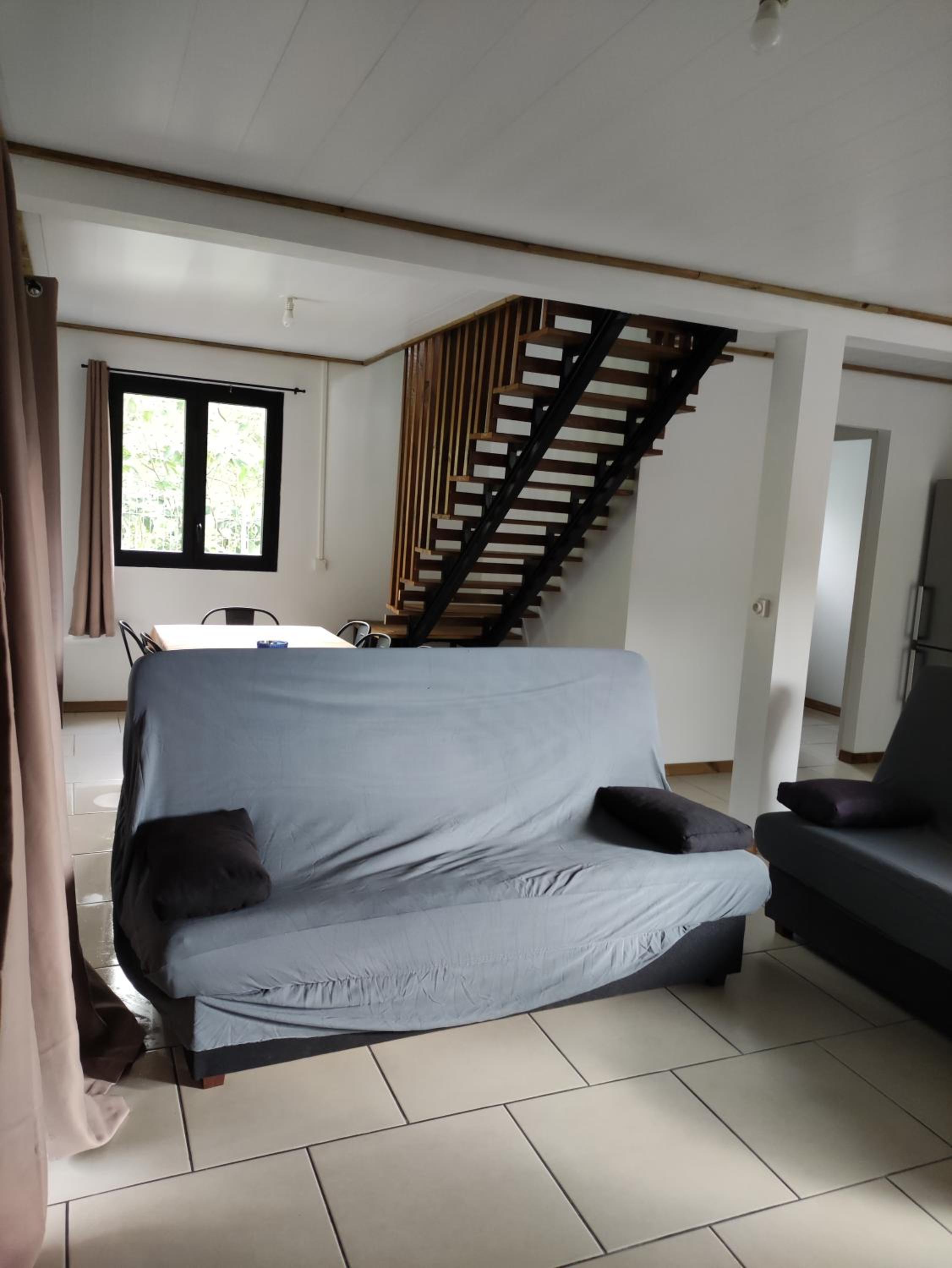 One-Bedroom House photo 1