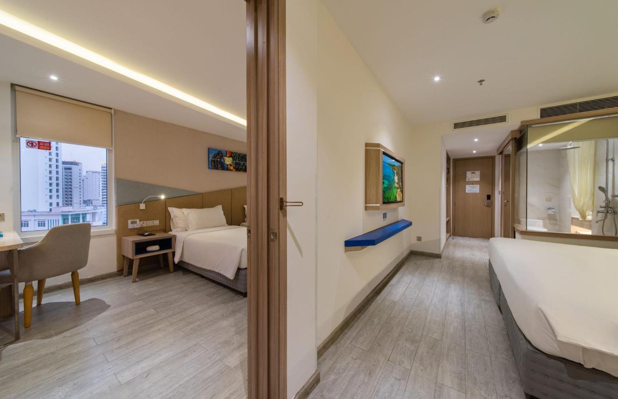 Family Connecting Room  - Photo 1