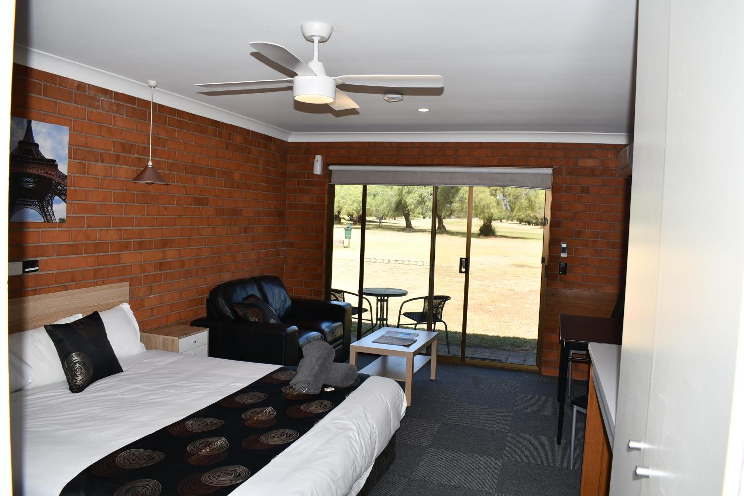 Superior Queen Room