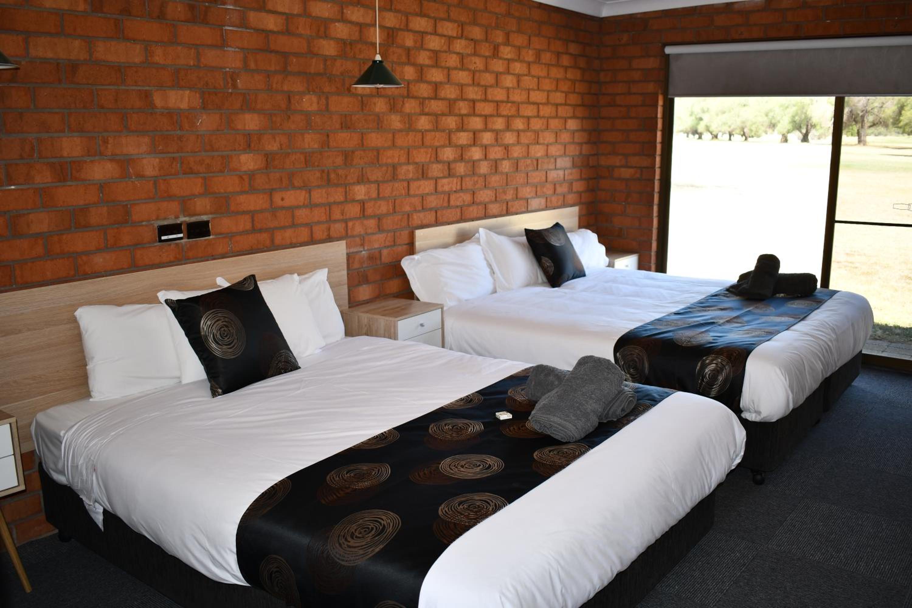 Deluxe Queen Room with Two Queen Beds