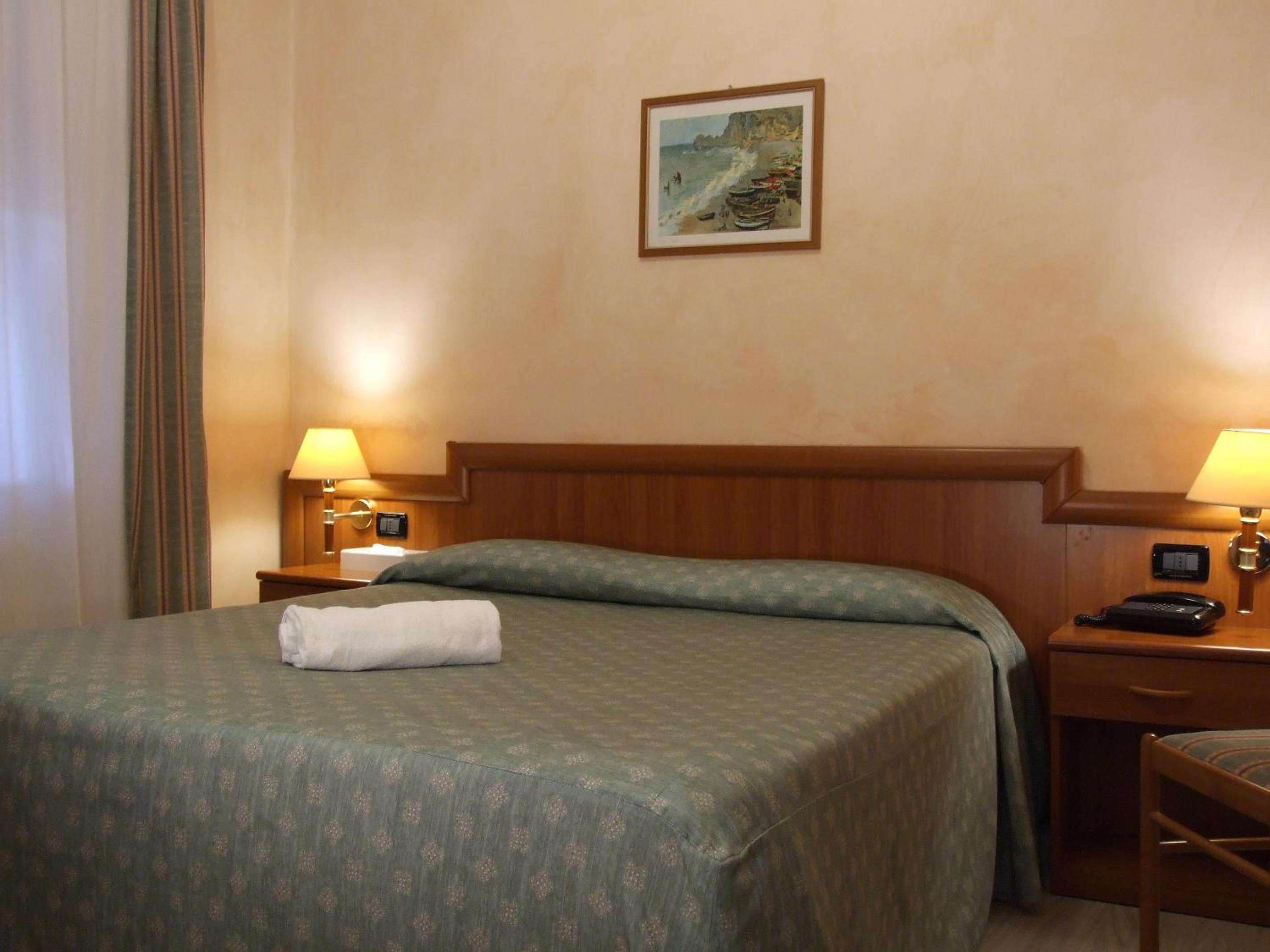 Single room with Doublebed