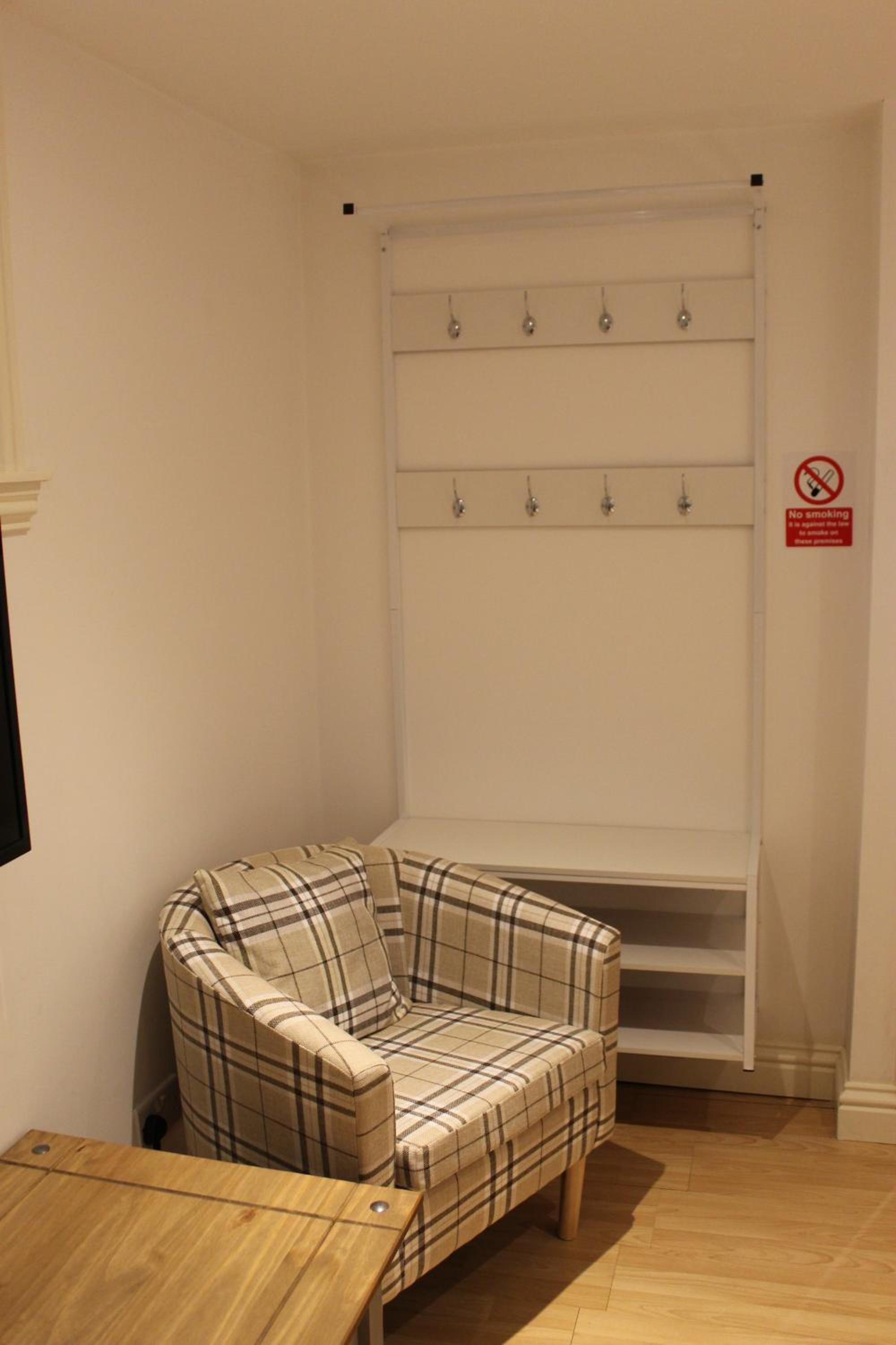 Budget Double Room photo 2