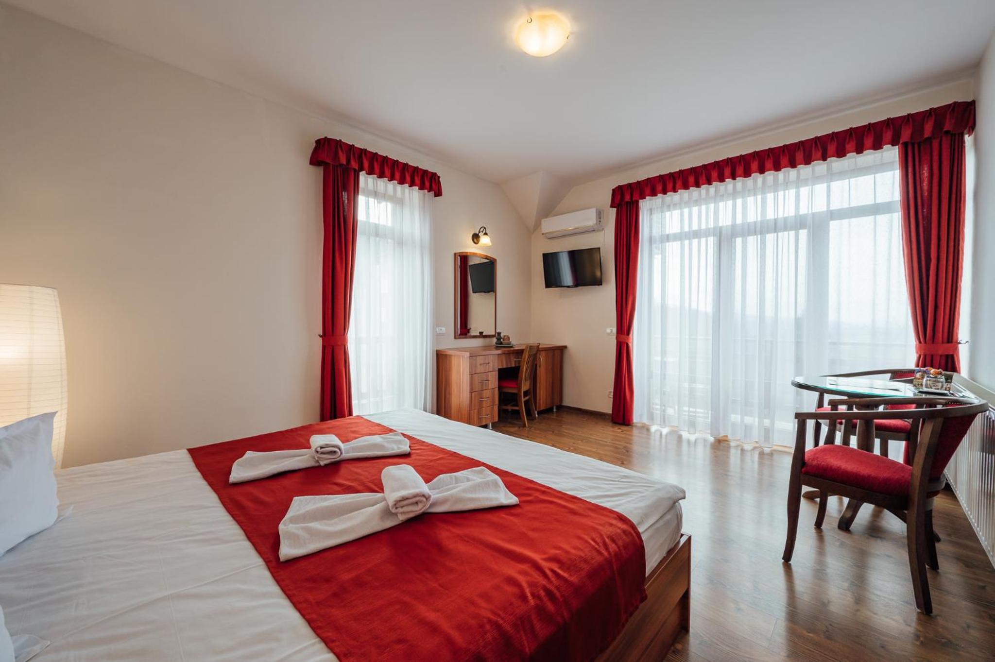 Superior Double Room - Photo 2