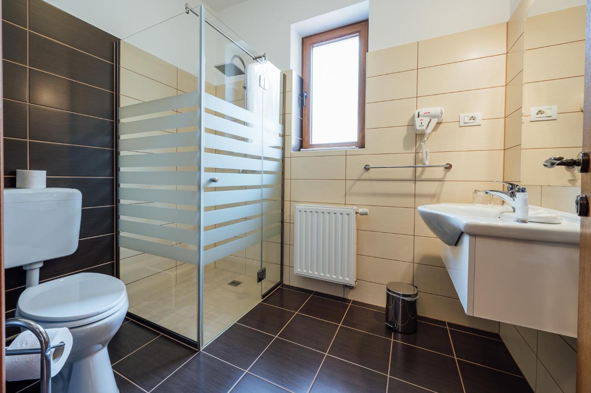 Superior Double Room - Photo 11