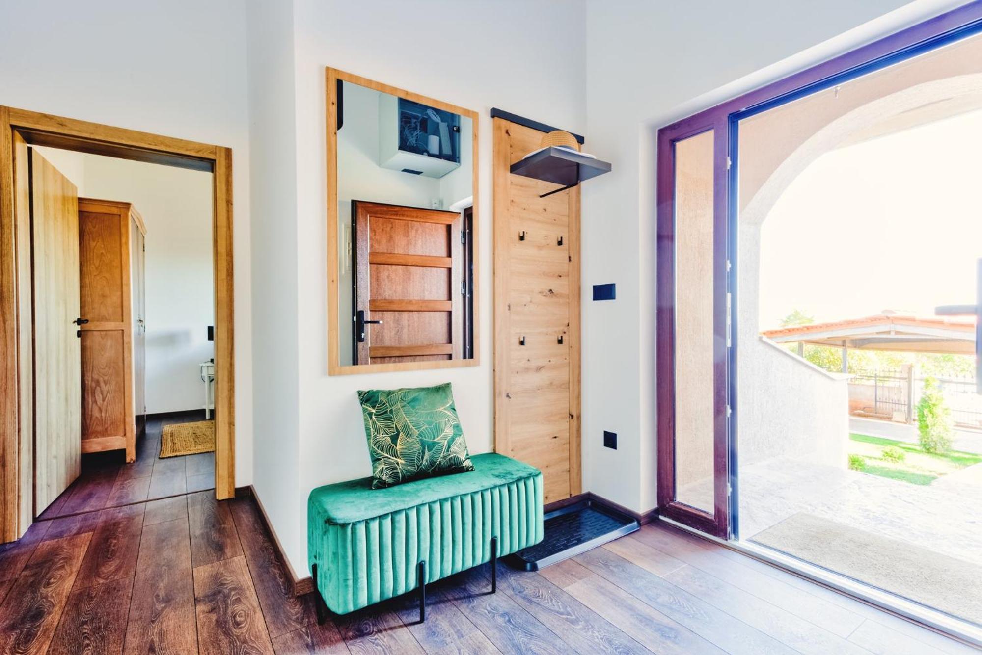 Three-Bedroom Villa photo 1