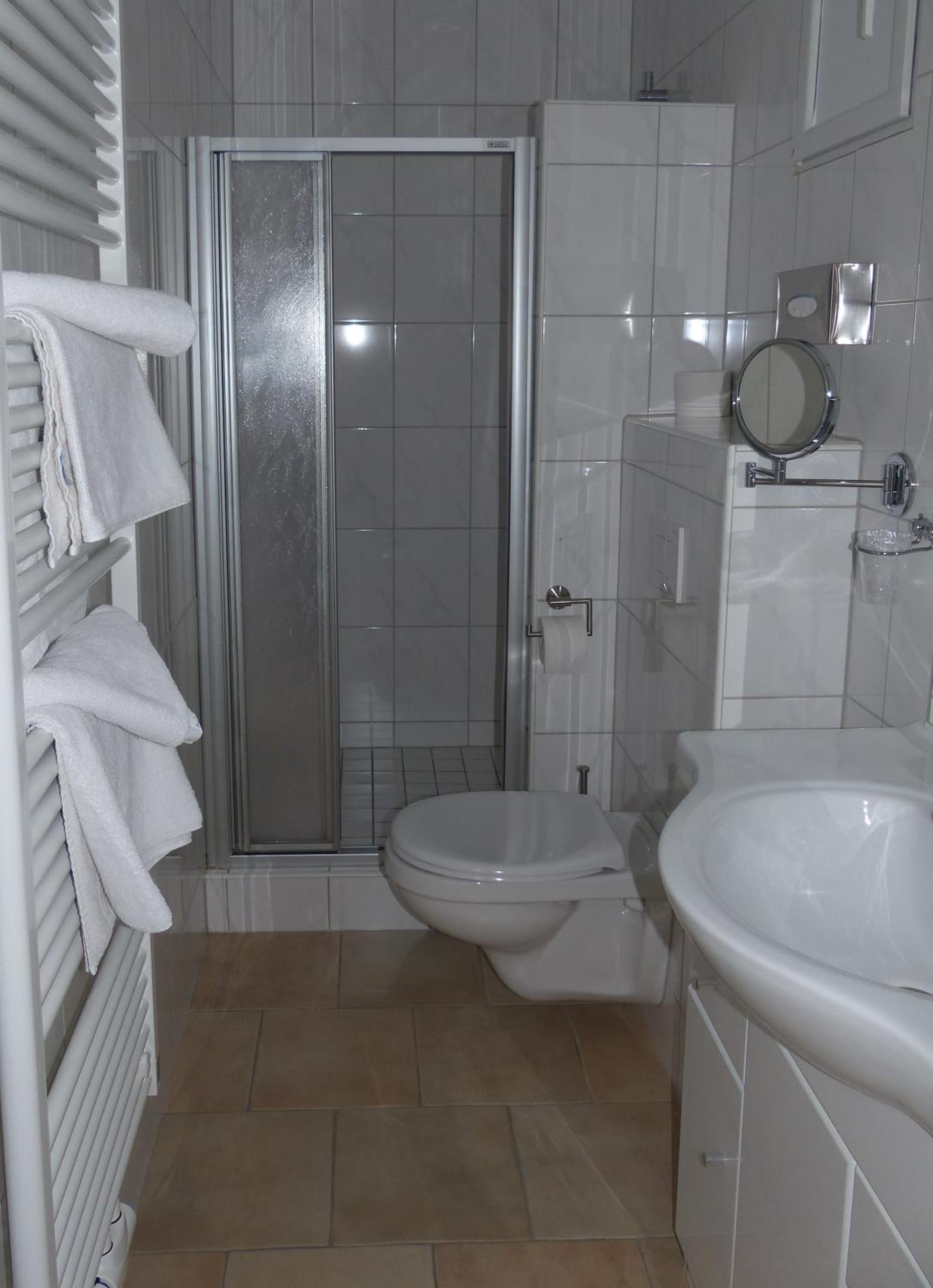 Double Room - Photo 9