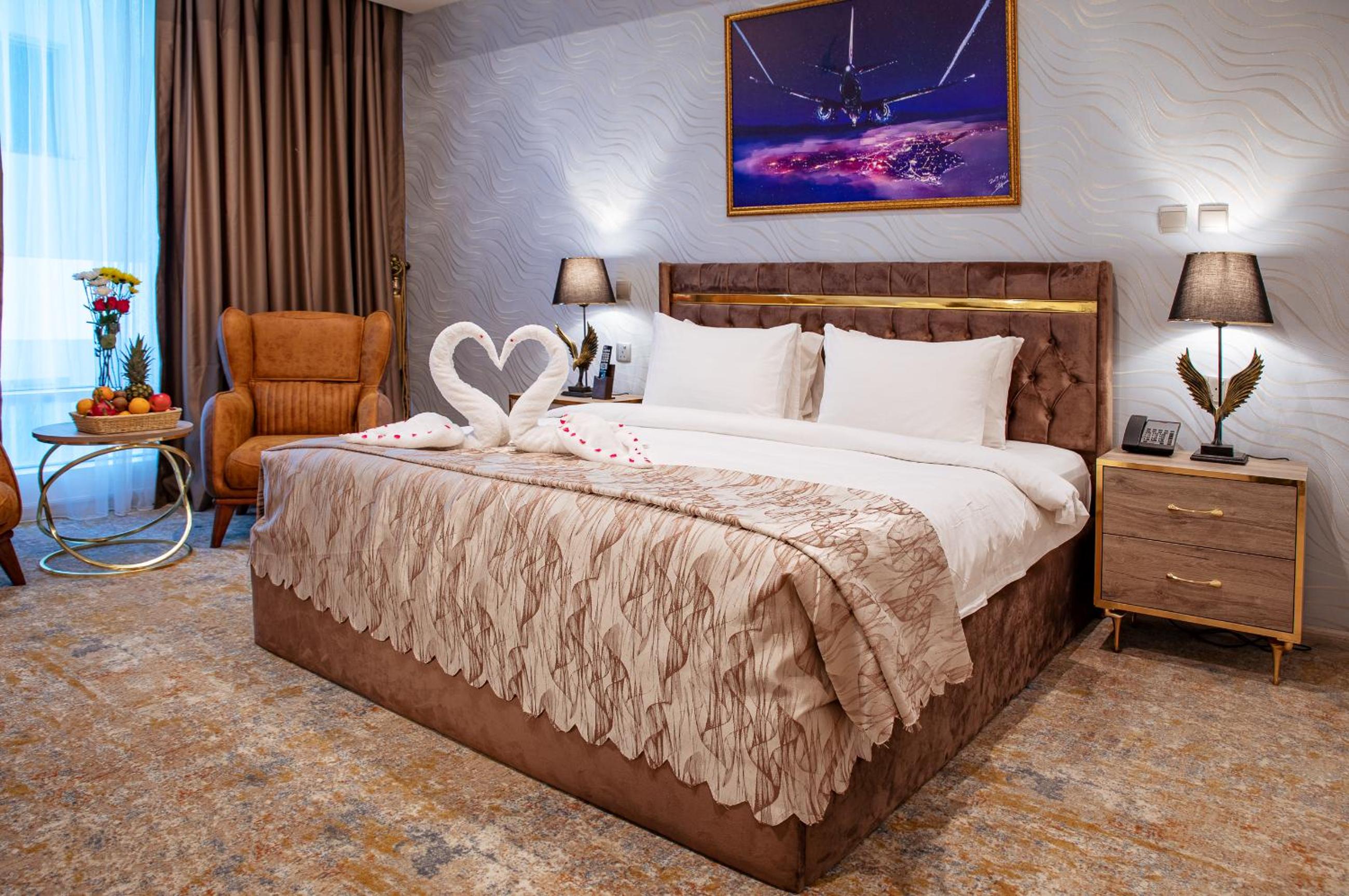 Standard King Room photo 2