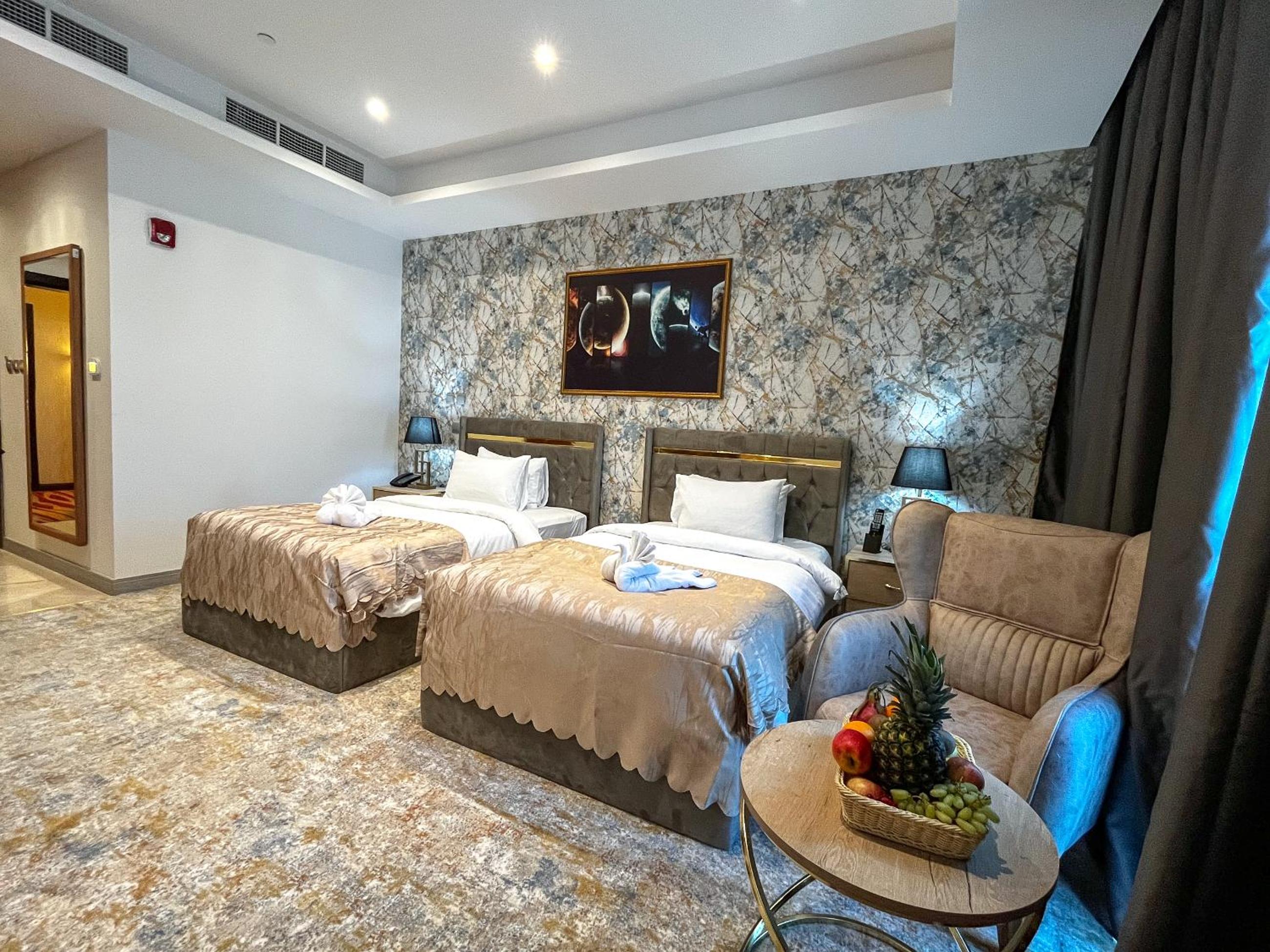 Standard Twin Room photo 2