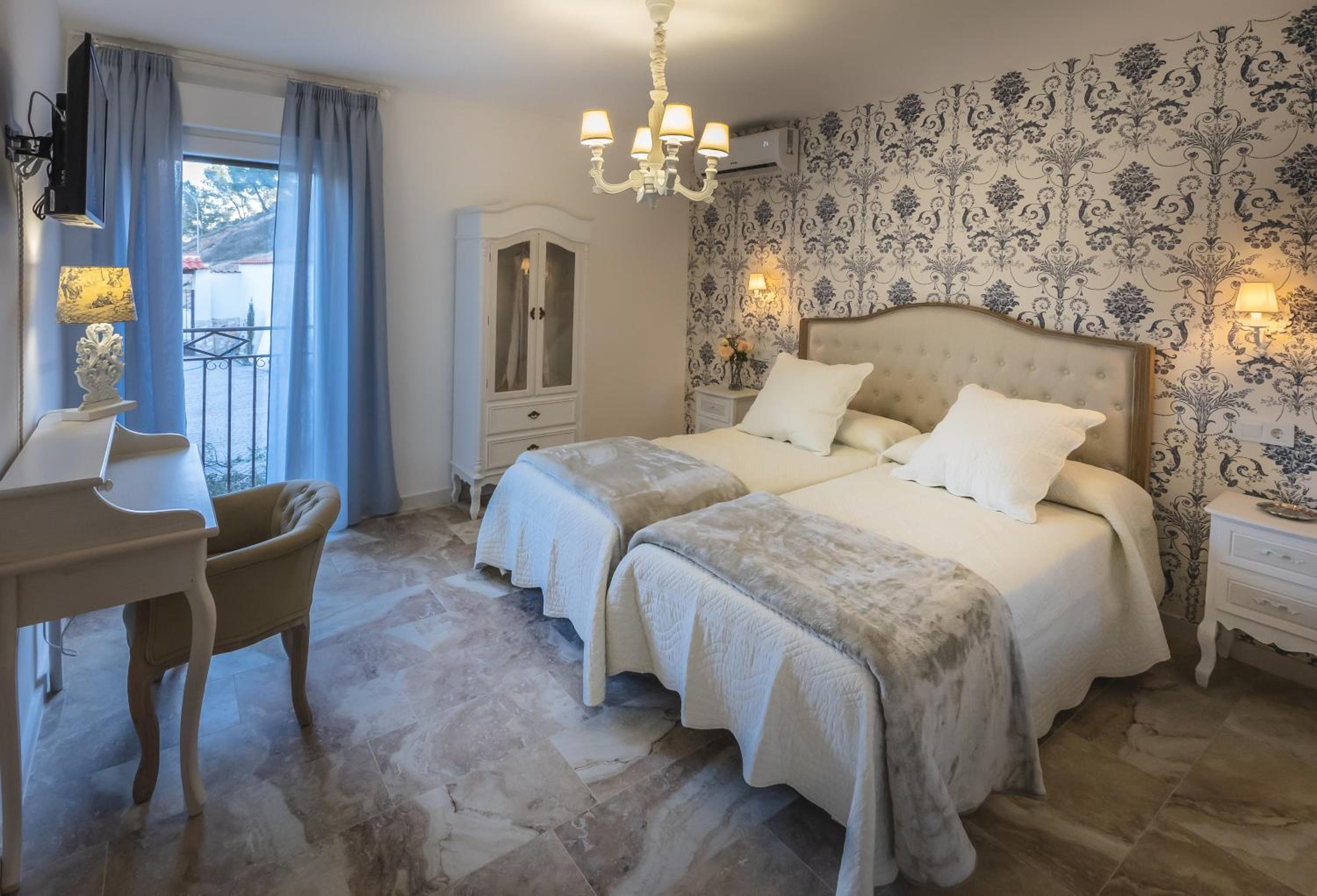 Habitación Doble con Baño Privado