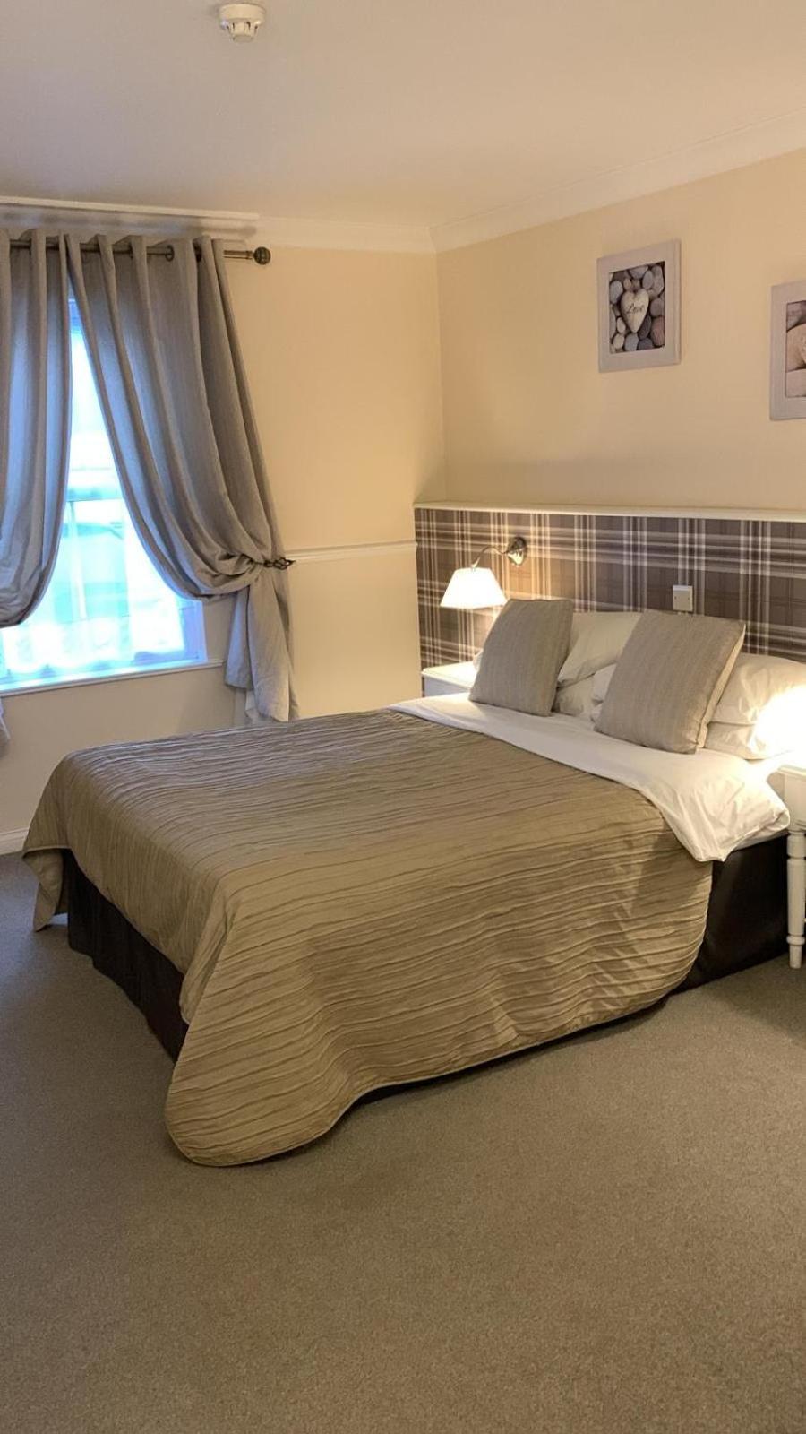 Double Room - Photo 6