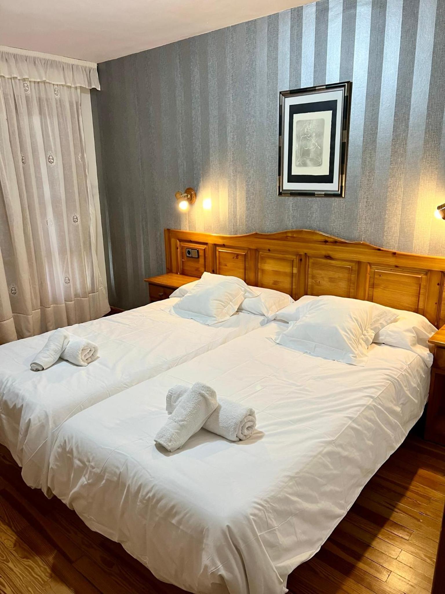 Habitación Doble con Cama Extra