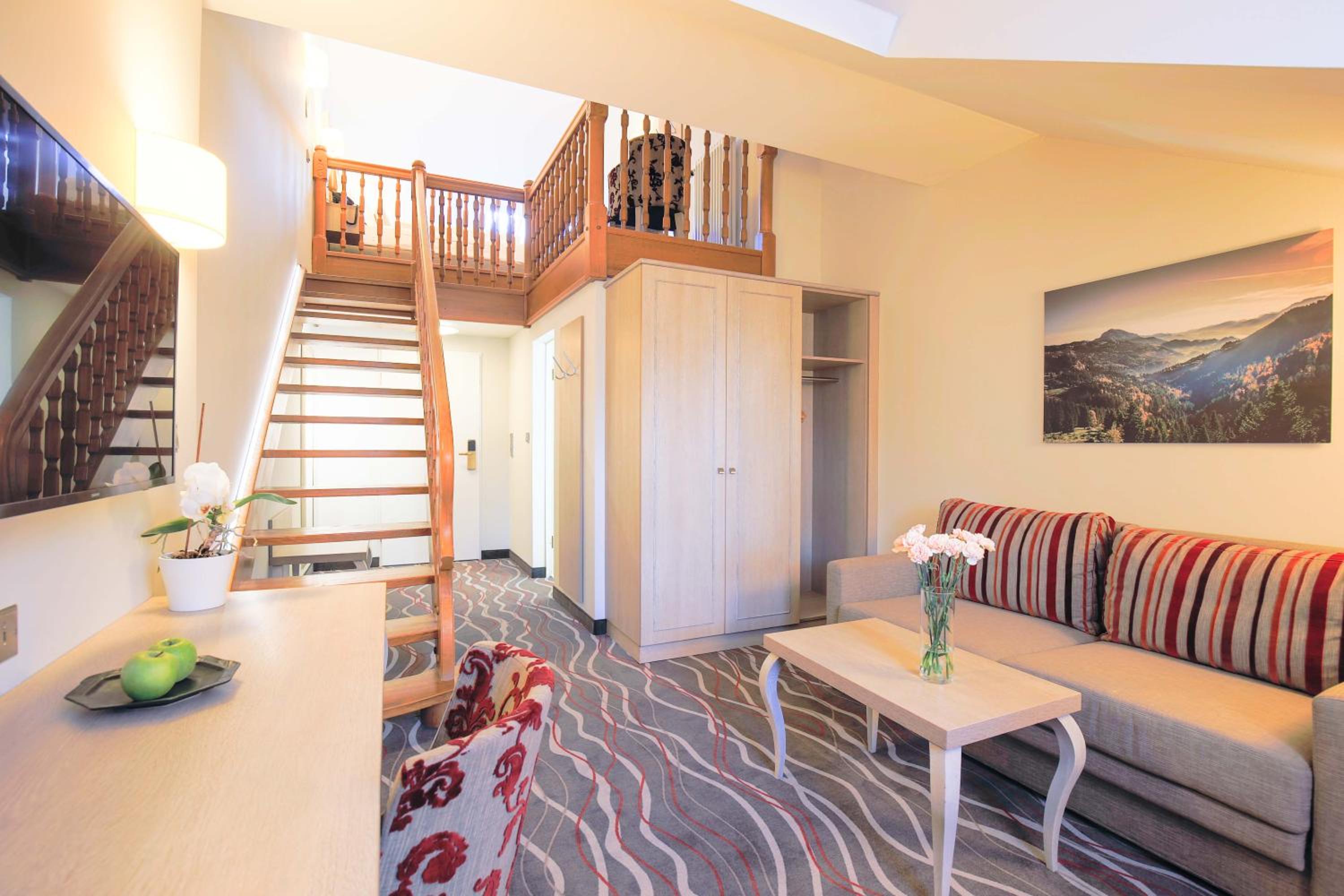 Junior Suite With Air Conditioning - Photo 7