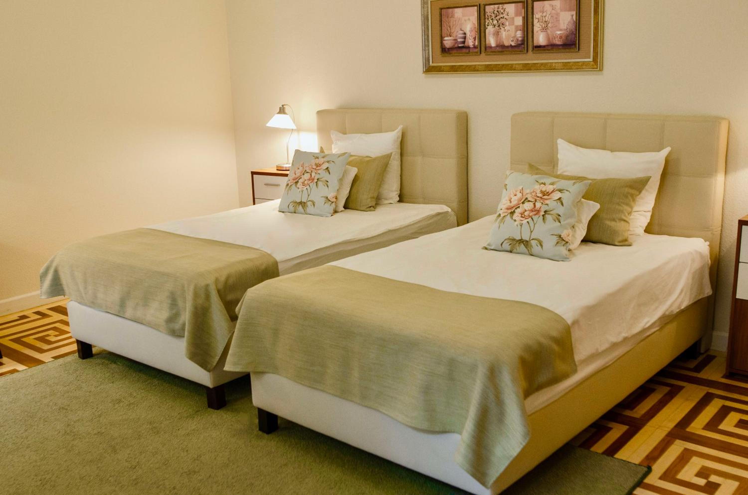 Standard Twin Apartment - Photo 3