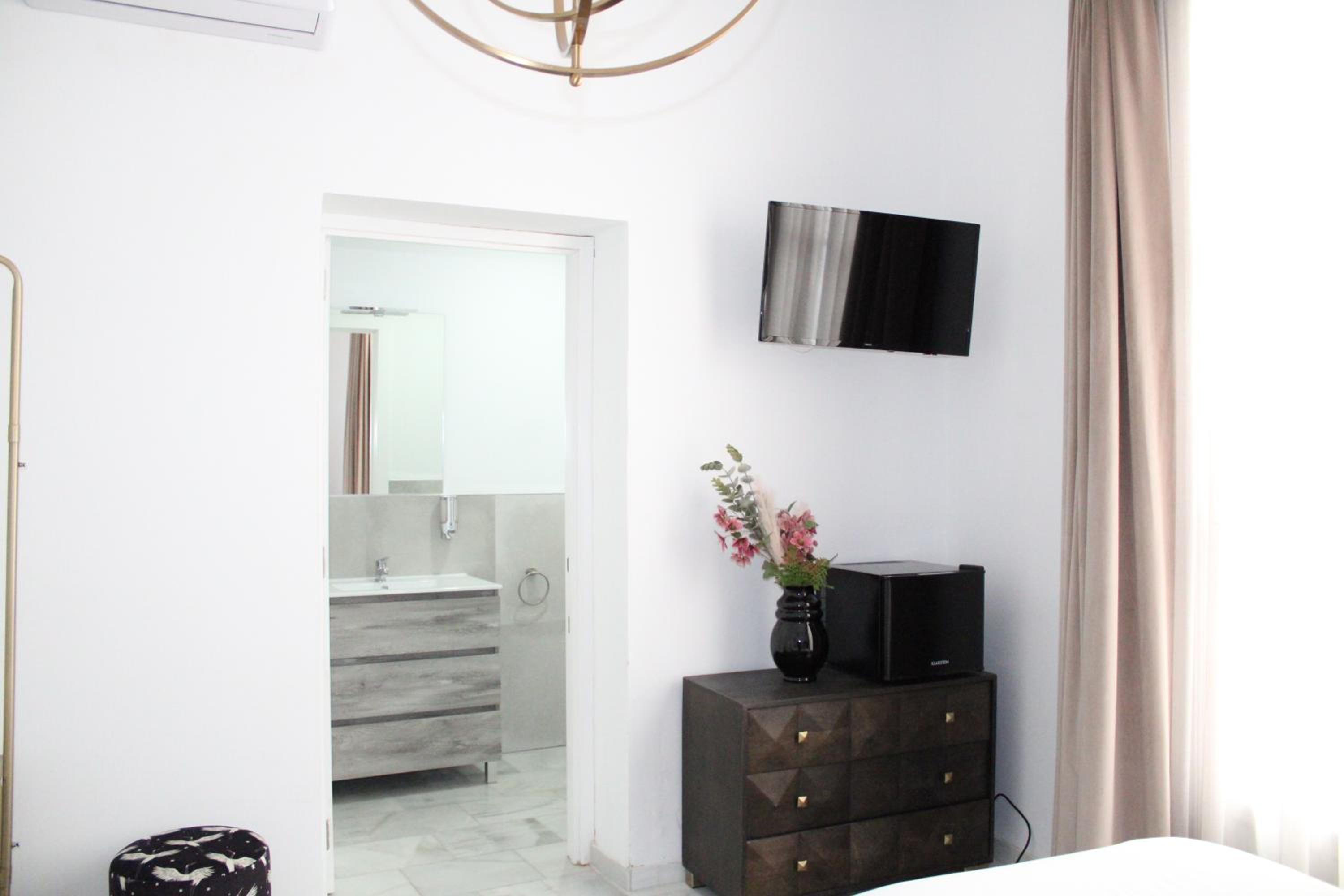 Double Room - Photo 40
