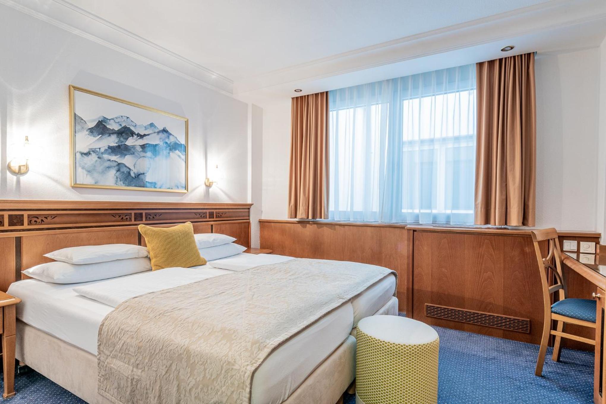 Double Room without view - Photo 7