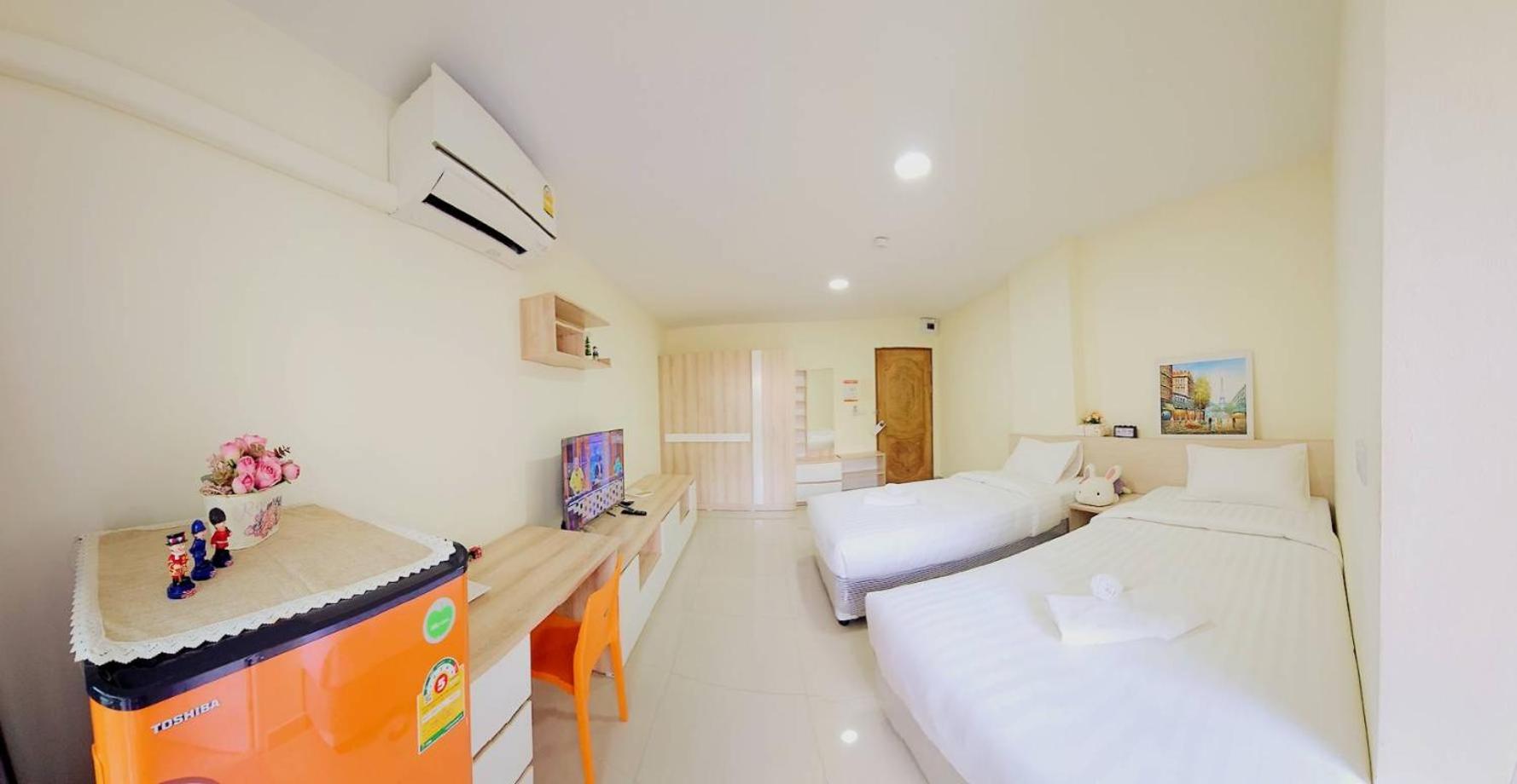 Standard Twin Room photo 3