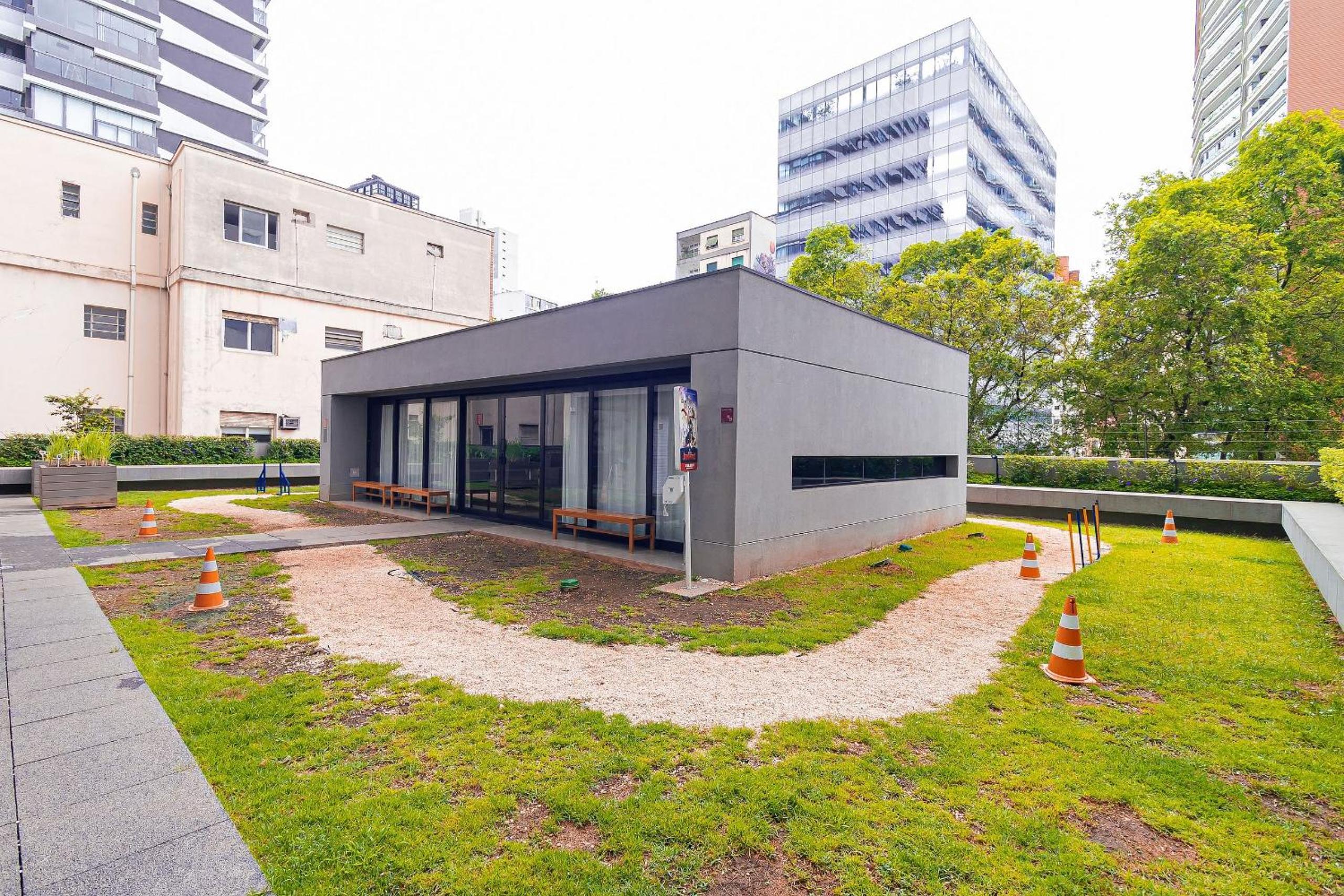 Apartment - Photo 36