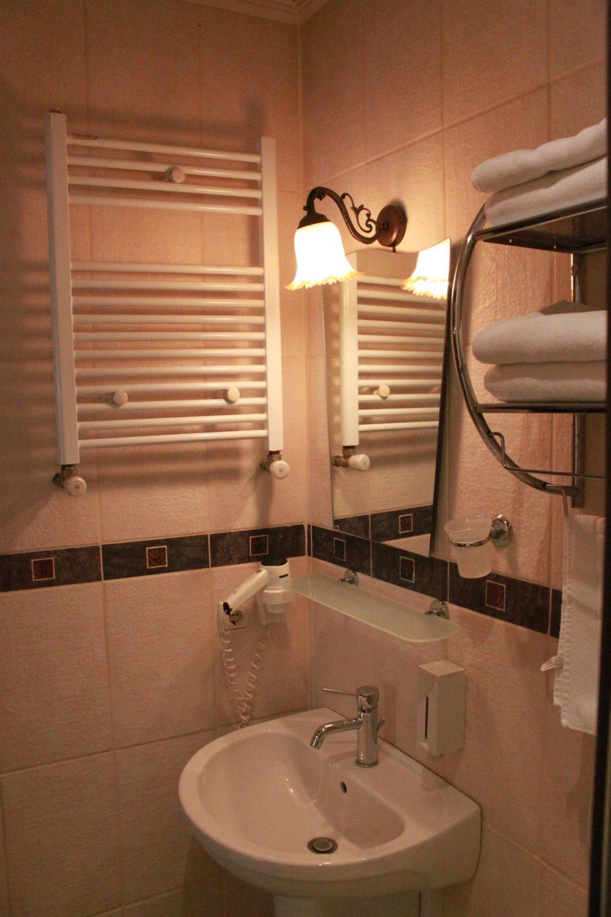 Standard Double Room photo 2