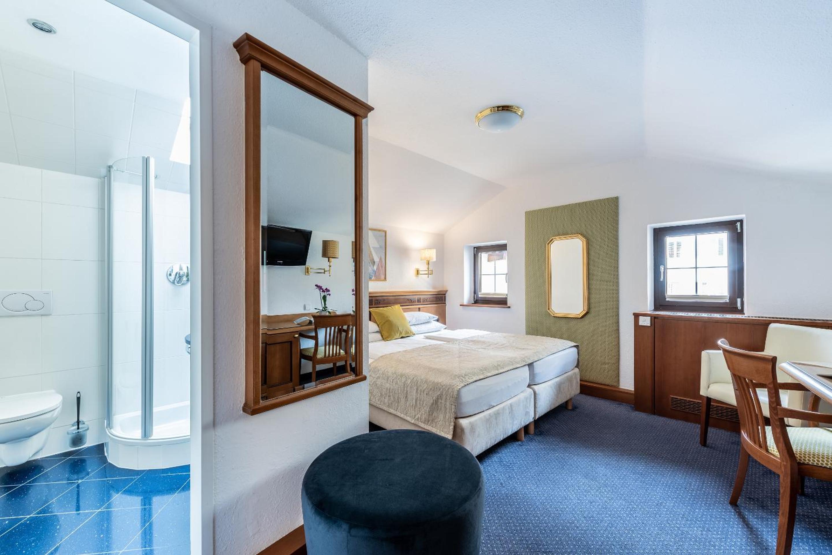 Triple Room With Two Bedrooms