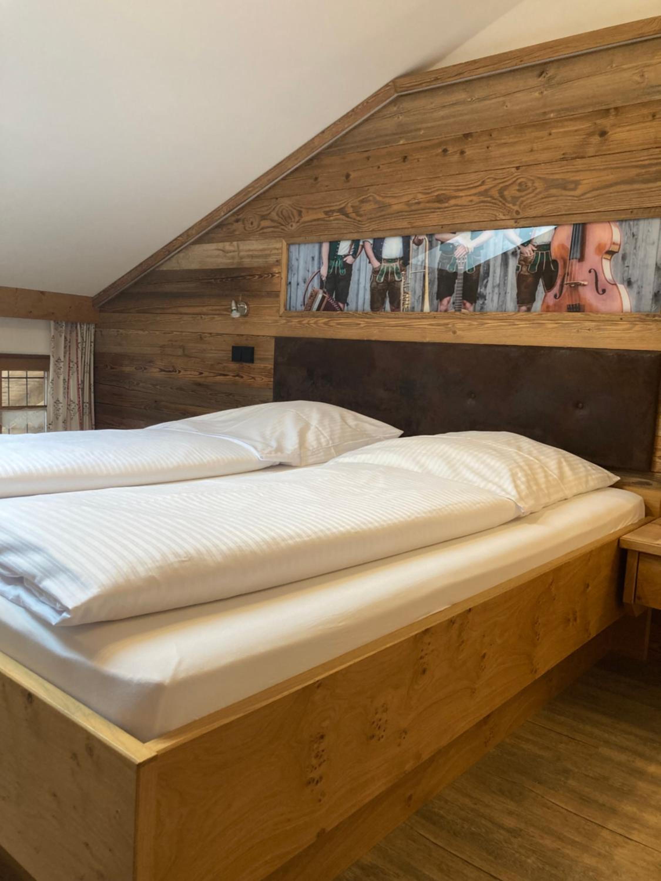 Double Room - Photo 7