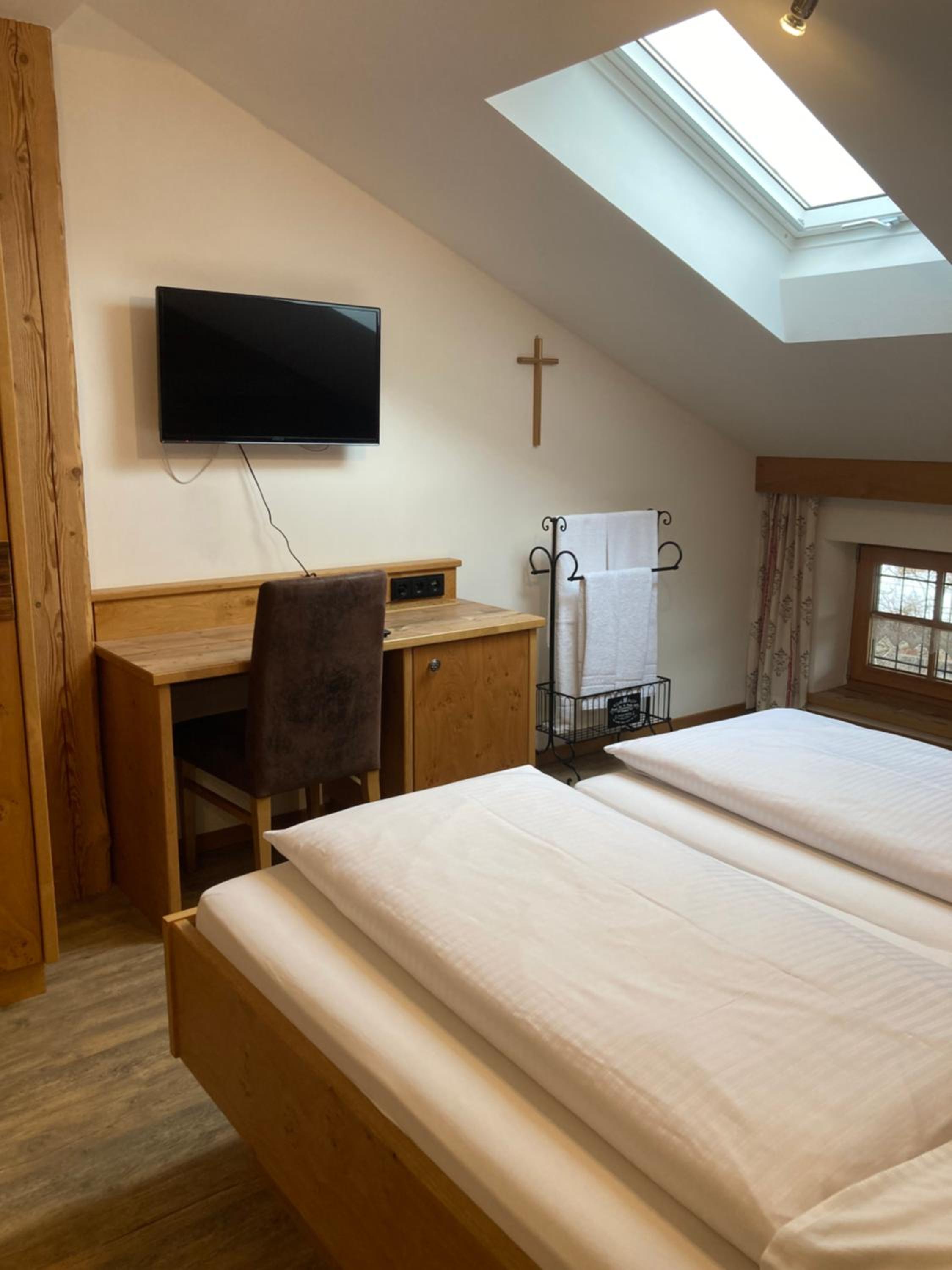 Double Room - Photo 2
