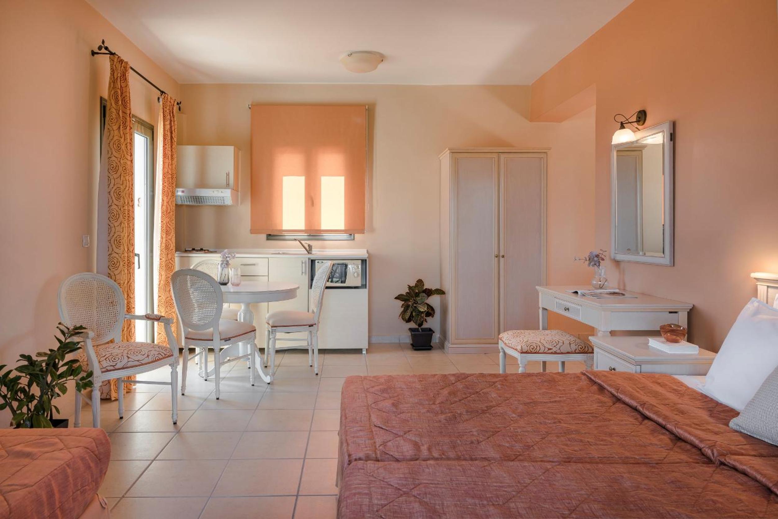Triple Room with Sea View photo 2