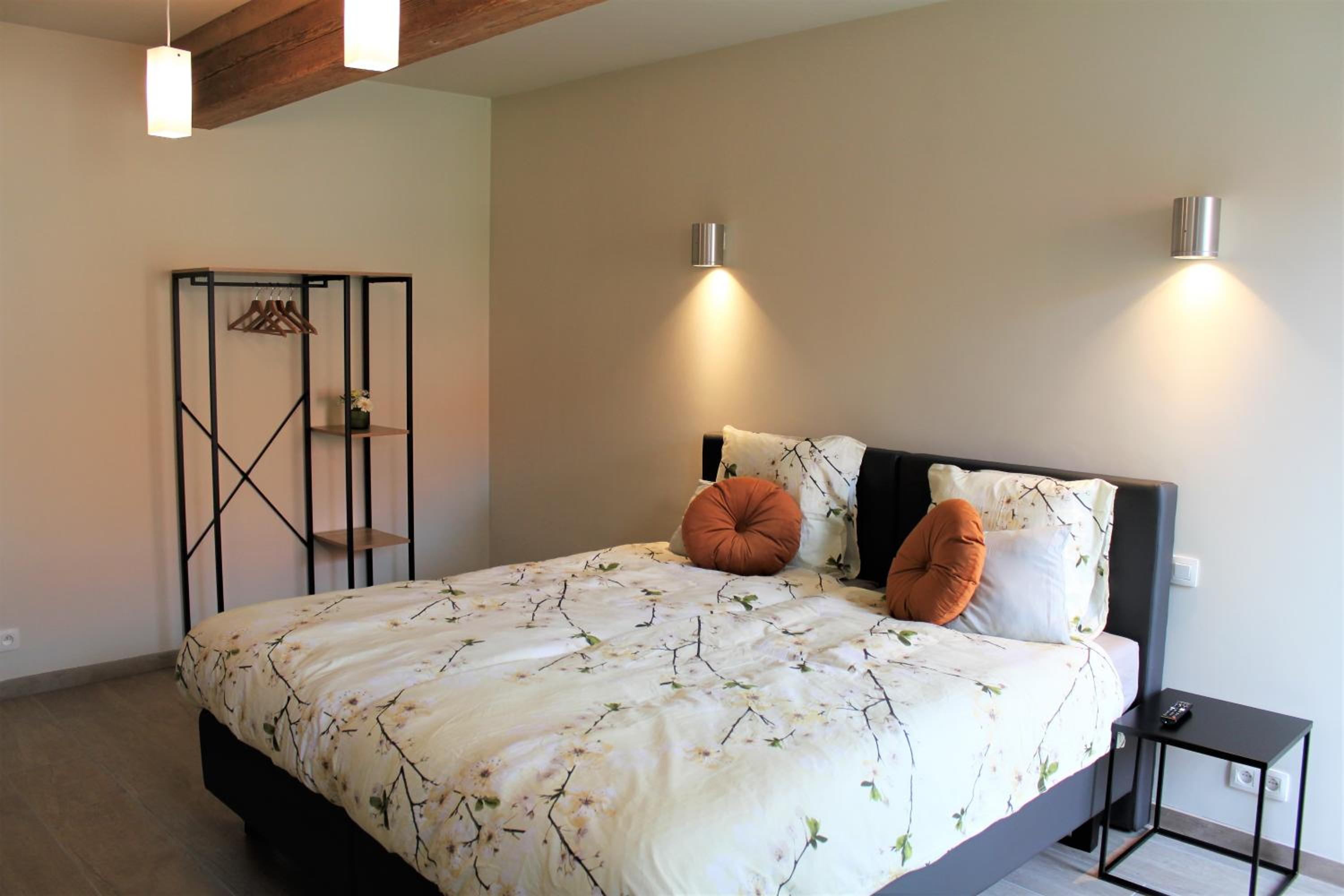 Double Room with Private Bathroom photo 3