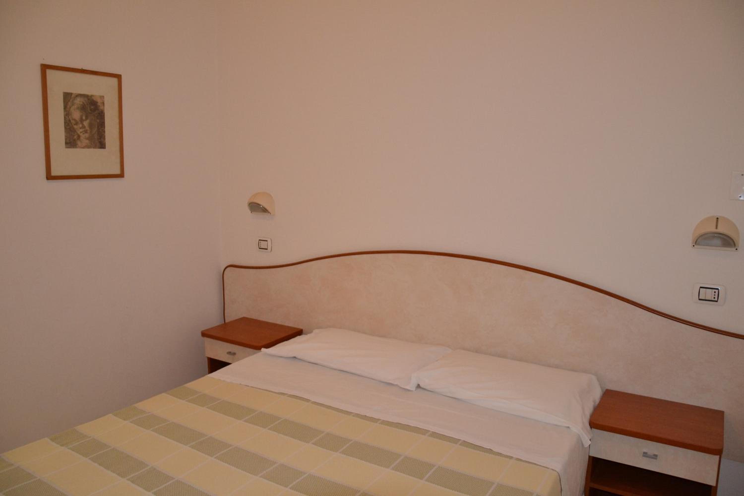 Triple Room - Photo 4