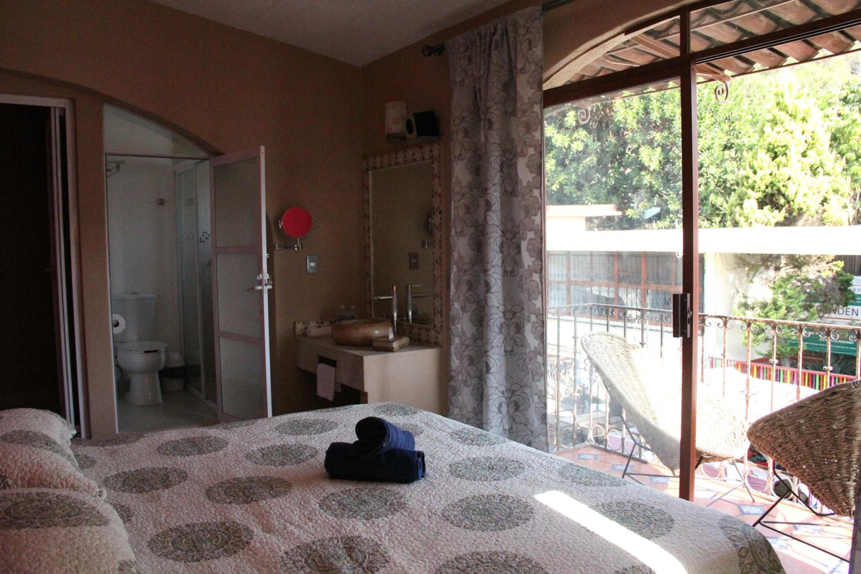 Deluxe Double Room with Balcony photo 1