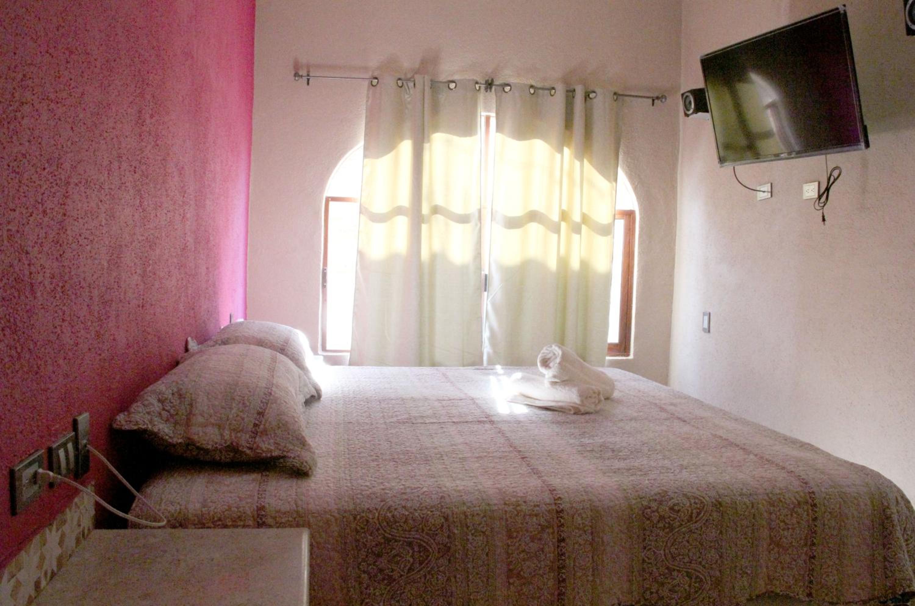 Deluxe Double Room photo 3