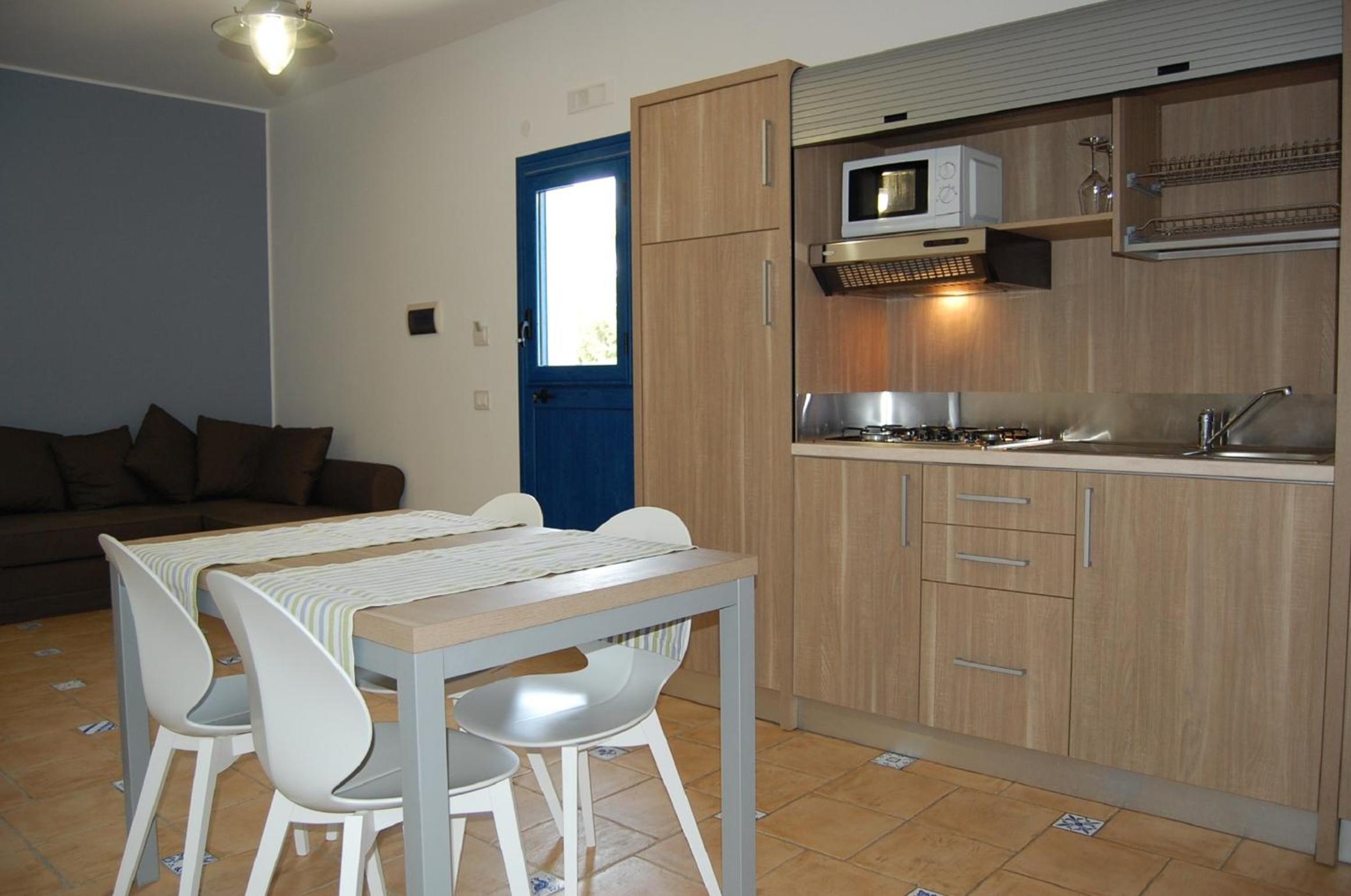 Two-Bedroom Apartment with Sea View - Photo 24