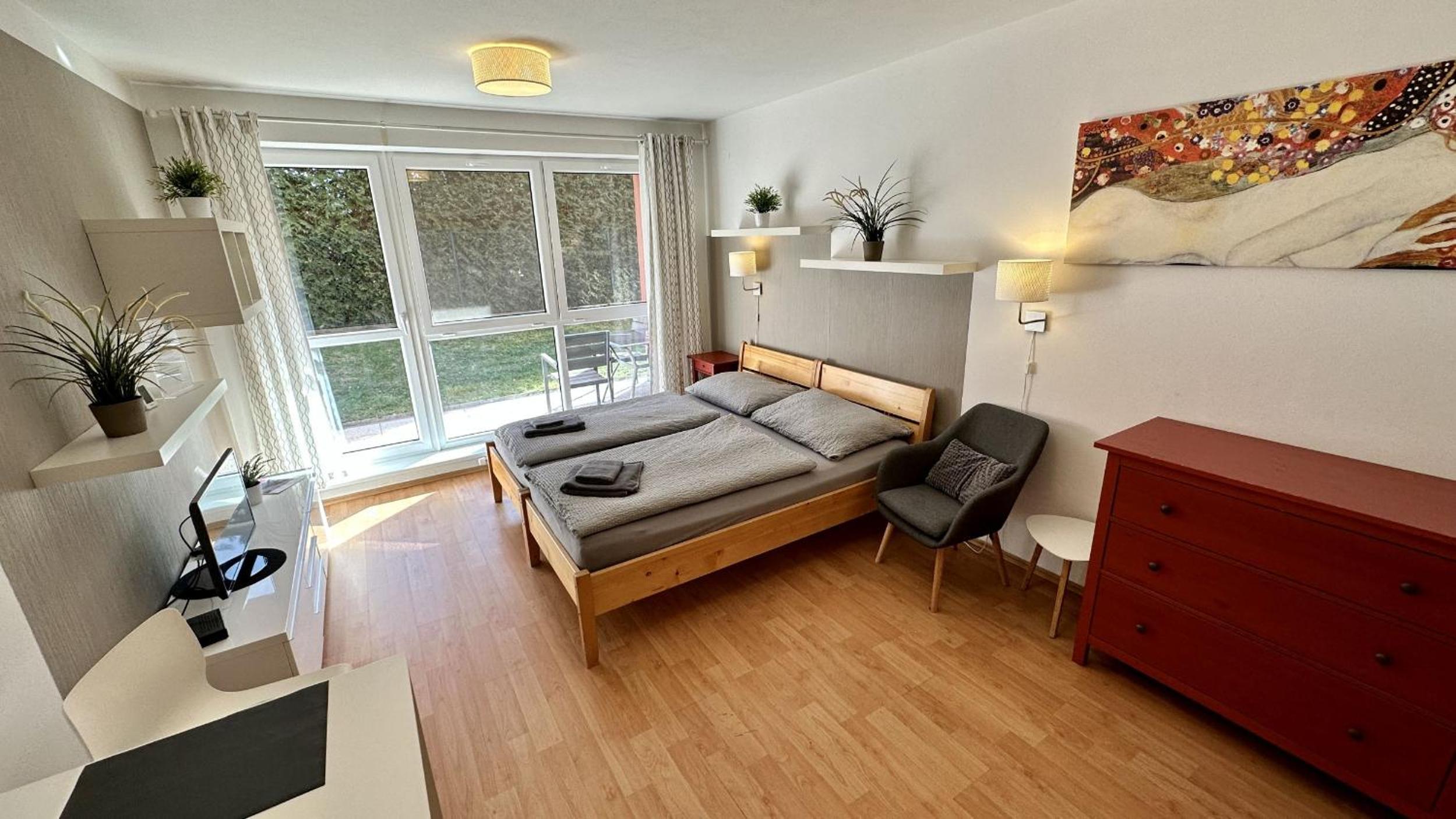 Apartment photo 2
